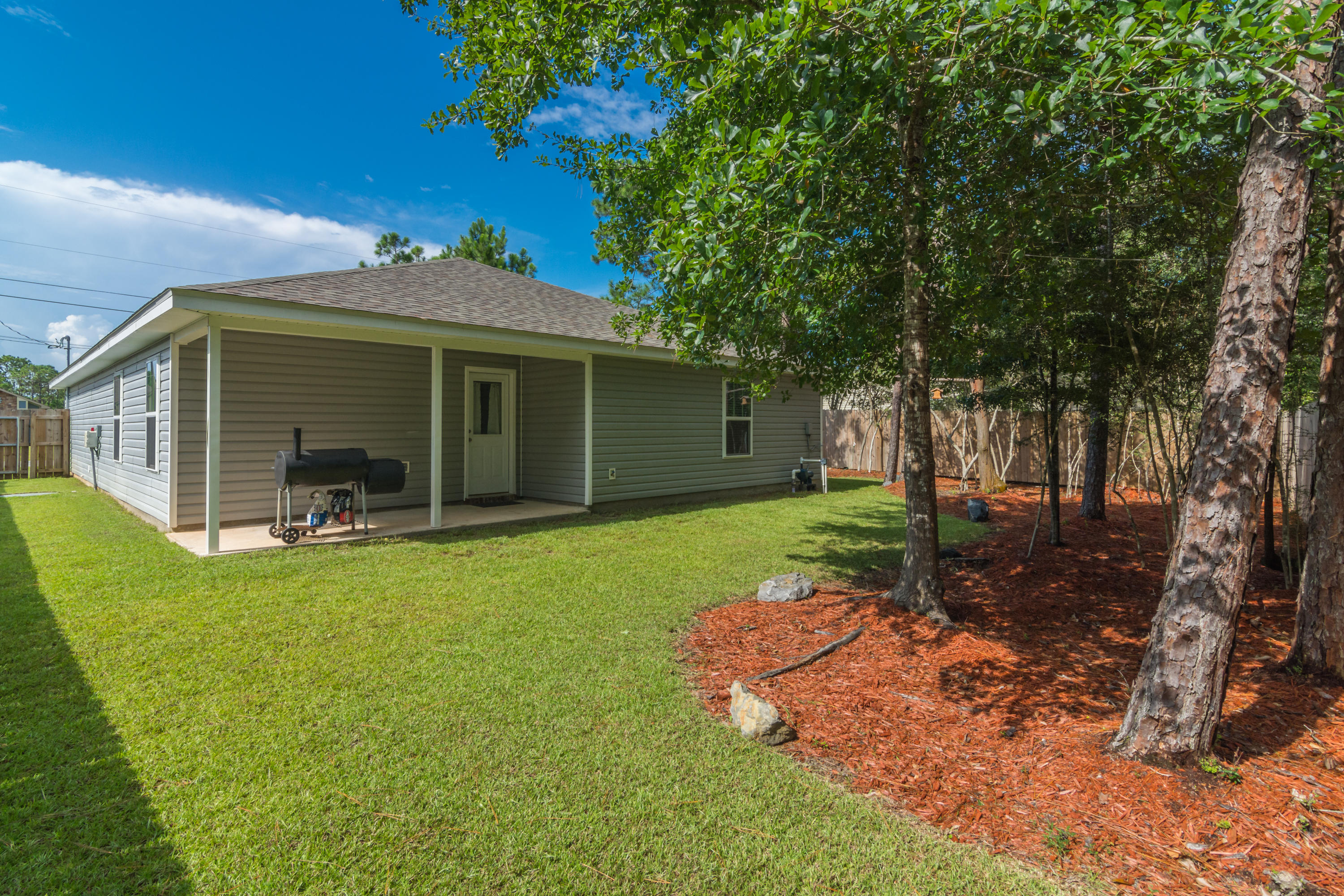 NAVARRE S/D 2ND ADDN - Residential