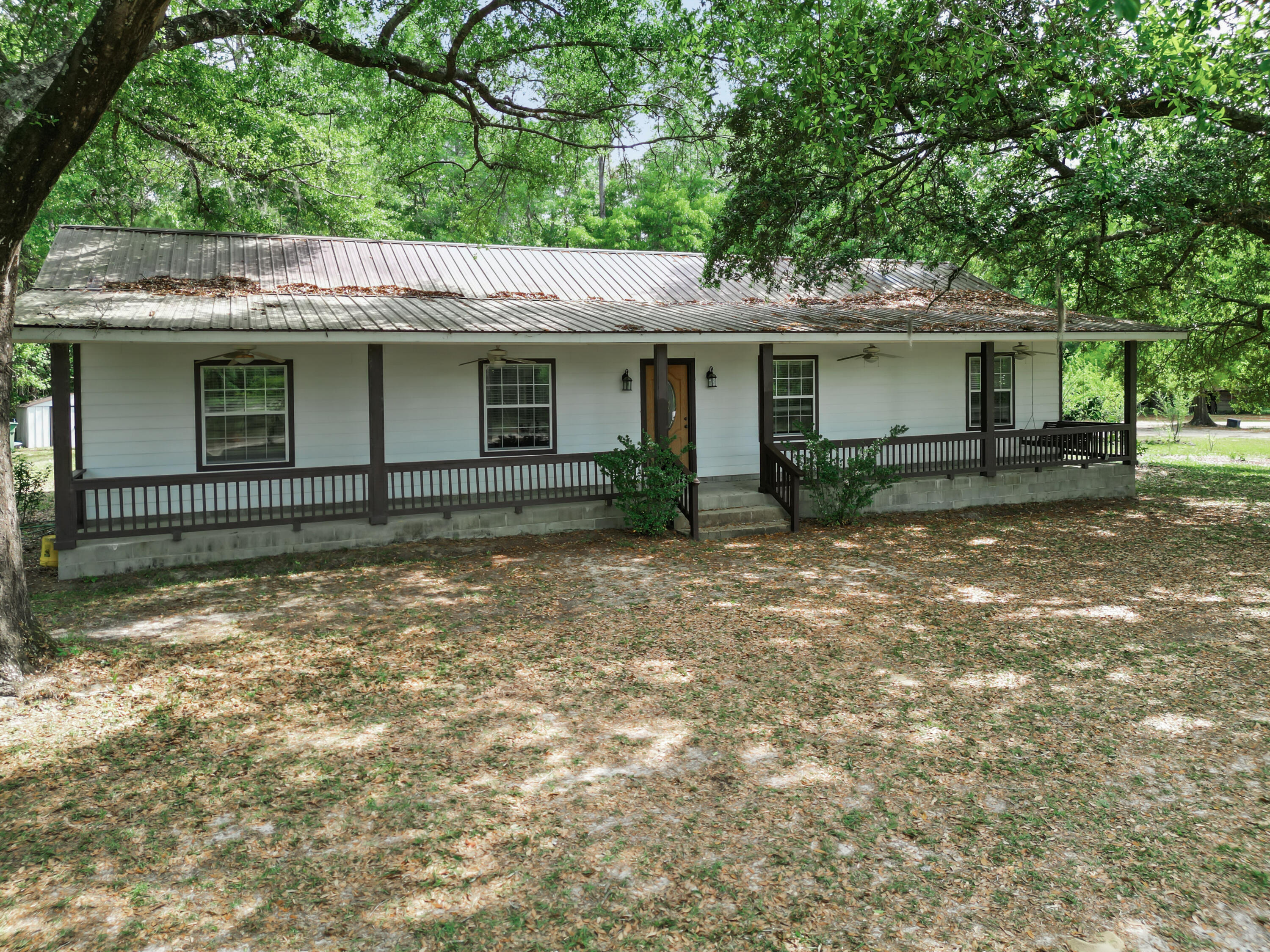 NO RECORDED SUBDIVISION - Residential