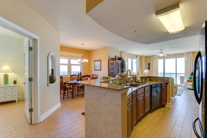 SUNRISE BEACH - Residential