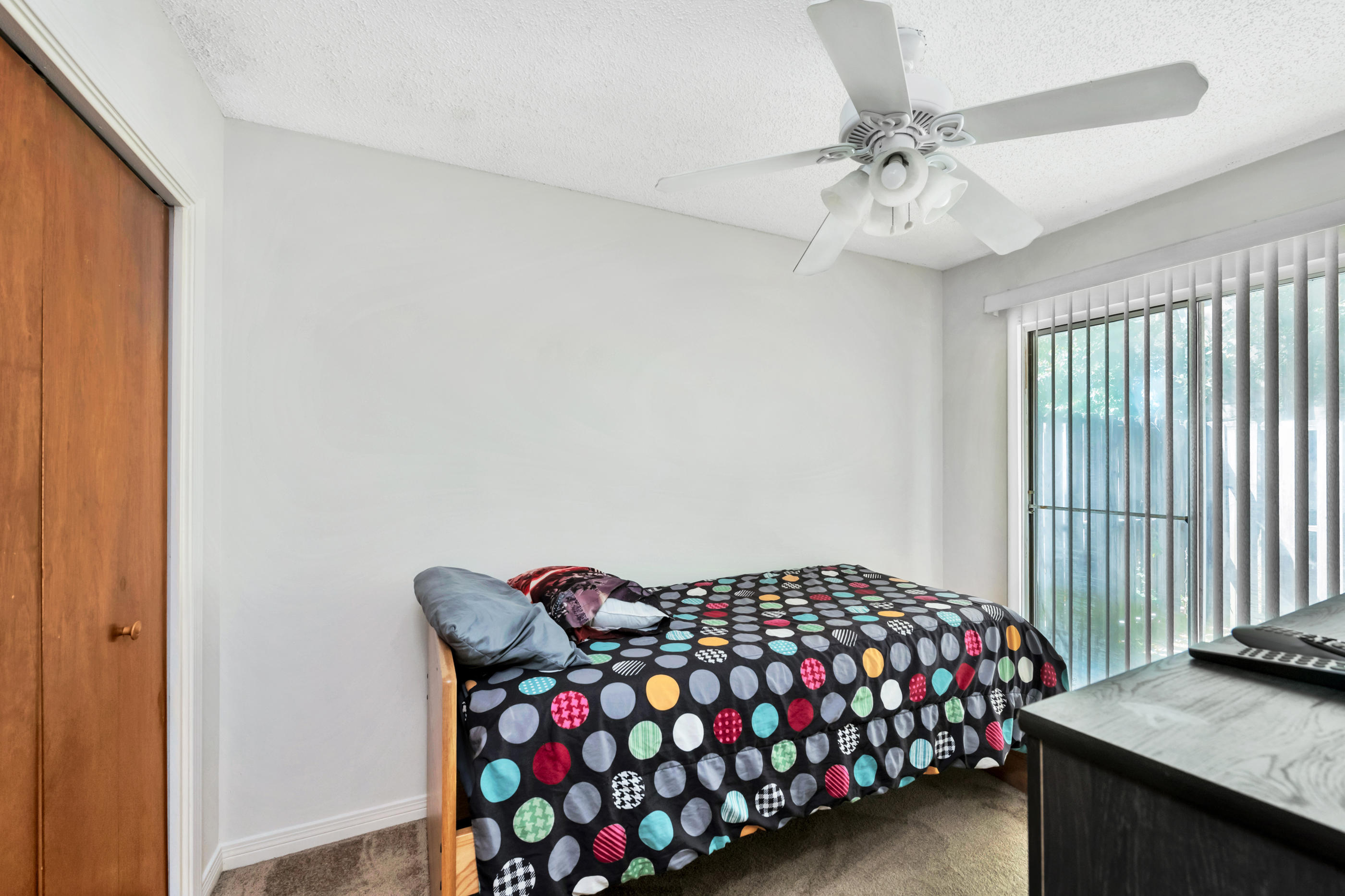 FALCON RIDGE - Residential