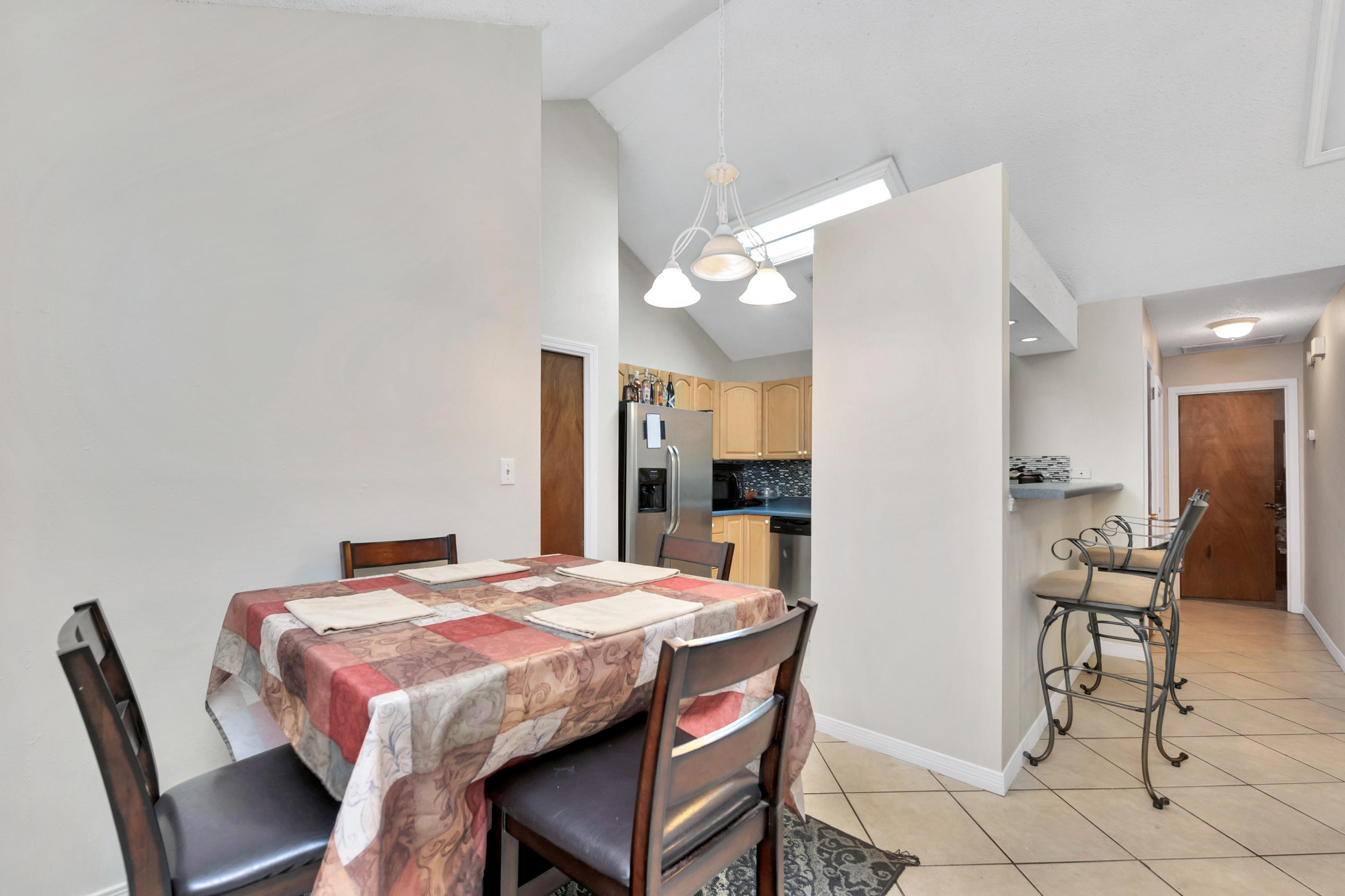 FALCON RIDGE - Residential