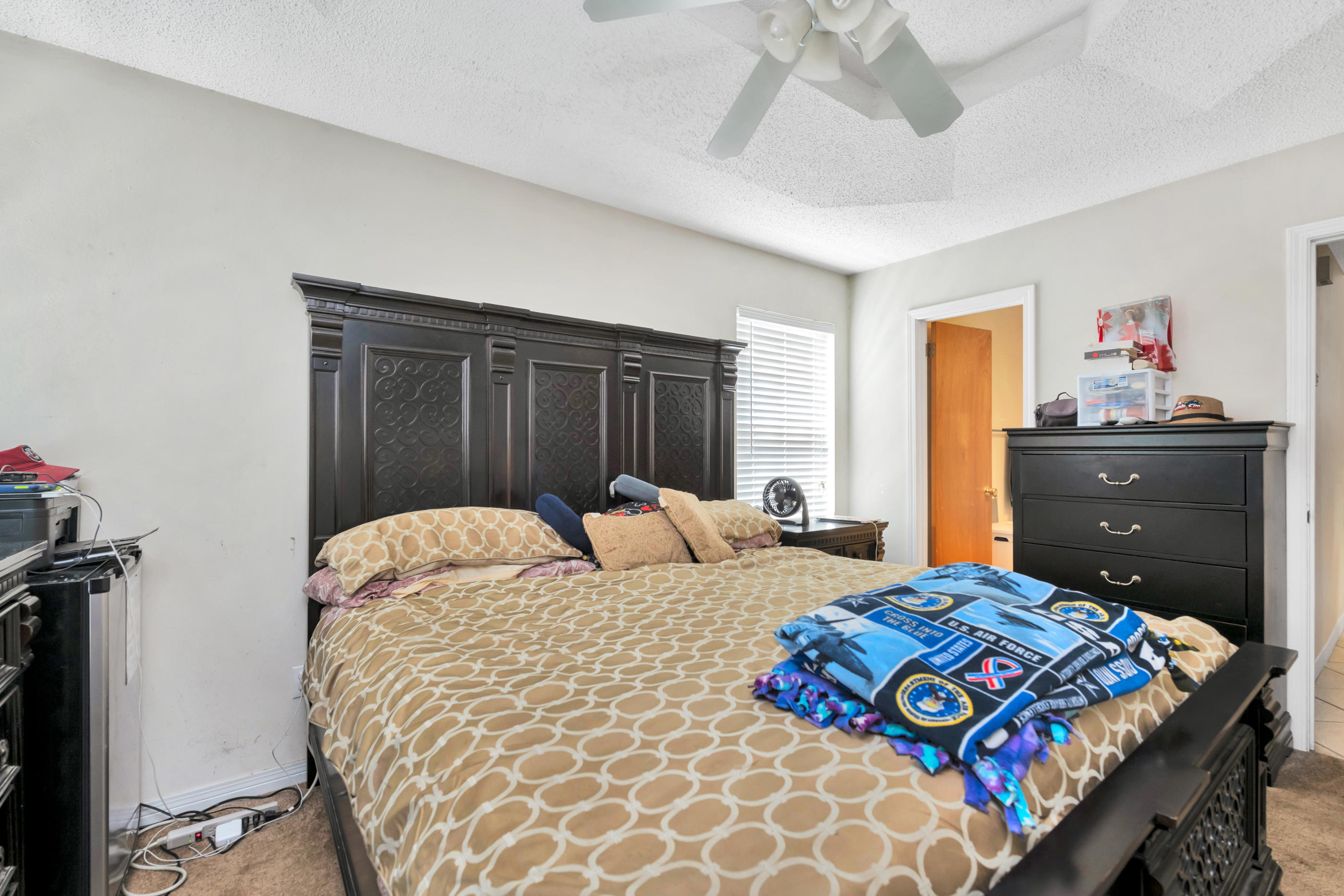 FALCON RIDGE - Residential