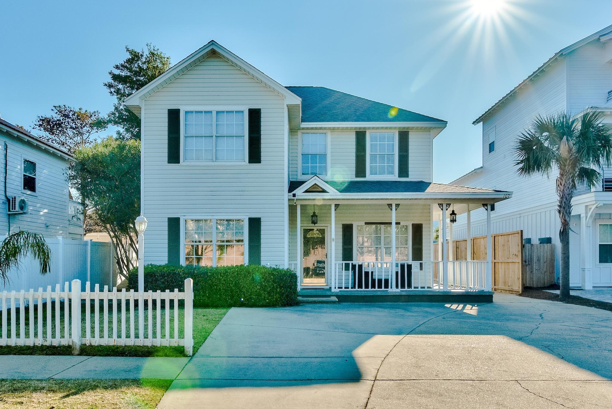 CRYSTAL BEACH - Residential