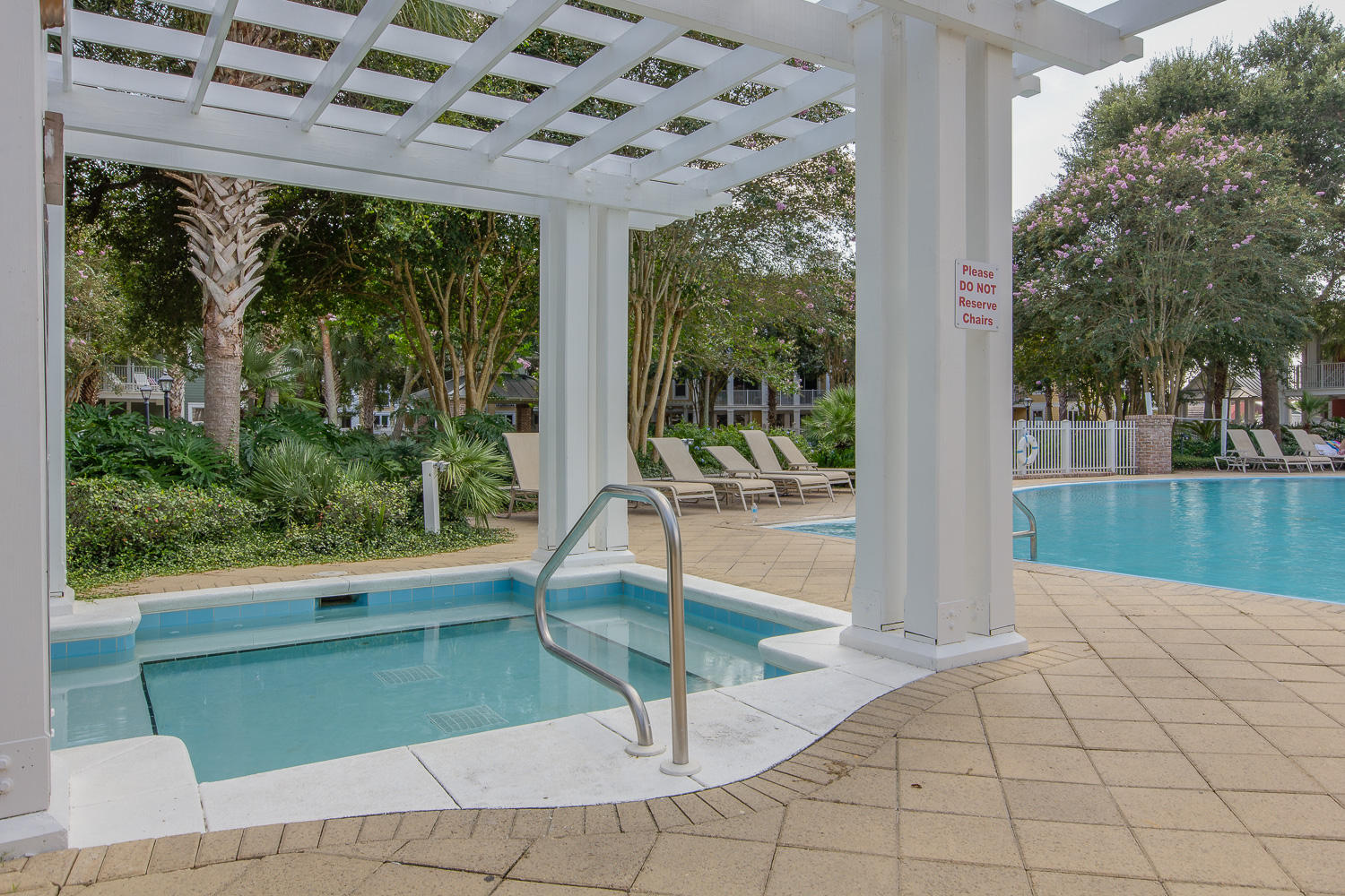 OBSERVATION POINT - Residential Lease