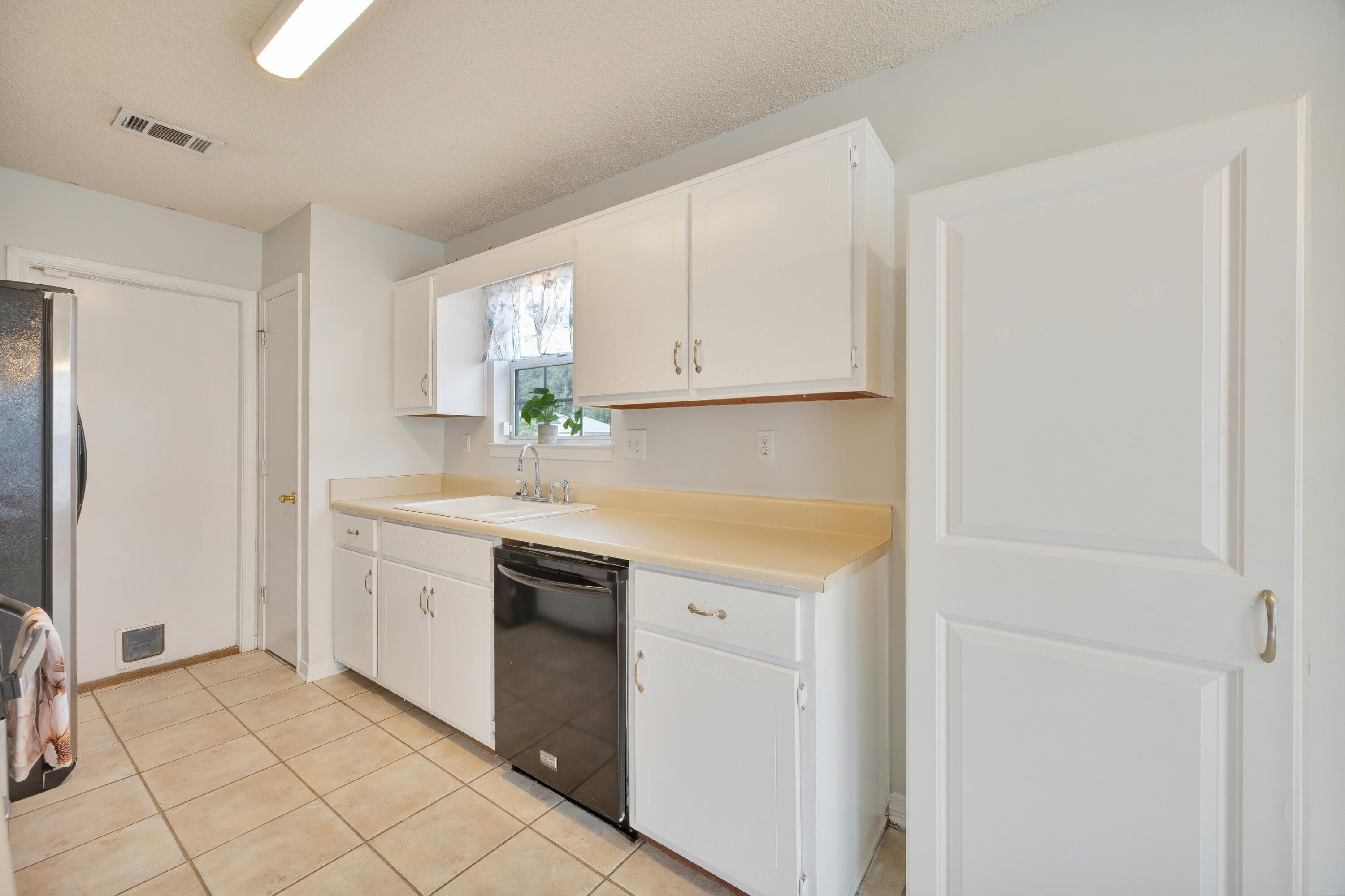 CORONADO VILLAGE PH 1 - Residential