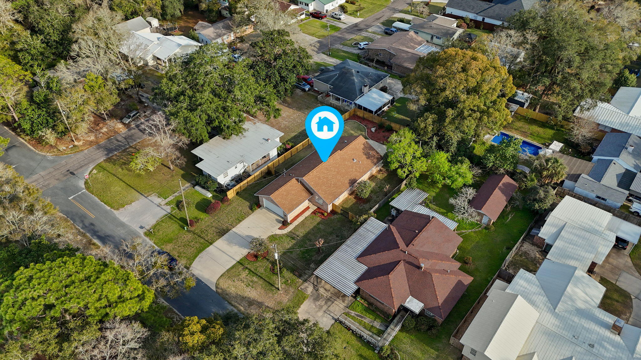 VALPARAISO PLAT 1 LOT 2 BLK 7 - Residential