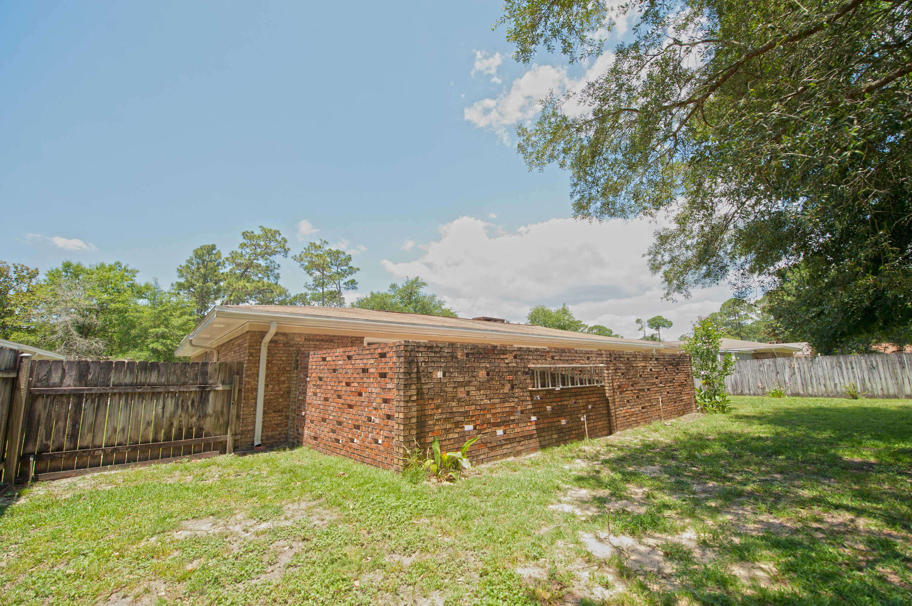PALM ESTATES UNIT 3 - Residential