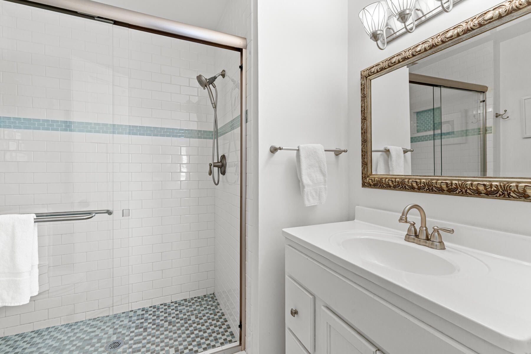 Costa Vista Townhomes - Residential