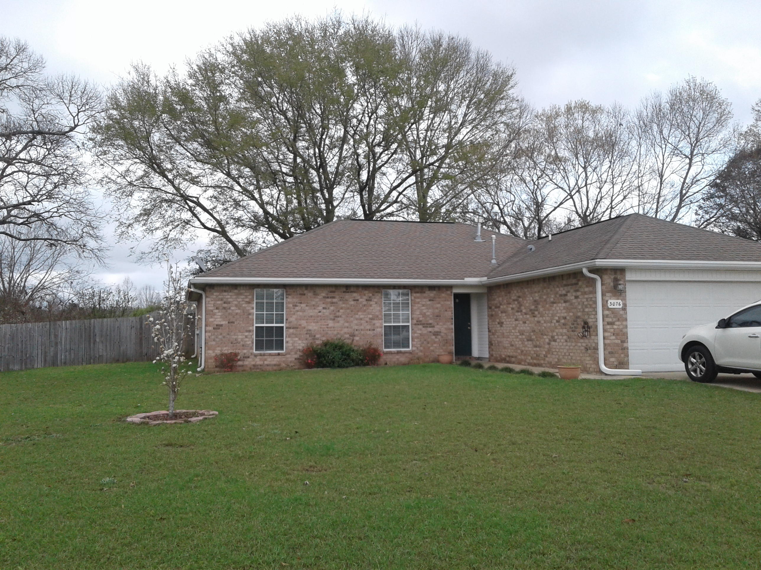 Available Now. Beautiful all brick 3 bedroom and 2 bath home in Brooke Estates. Community has a Pool and Tennis Courts for your enjoyment. Quiet neighborhood for evening walks. Nice shaded back yard that has a privacy fence with double gates for easy access. Call for appointment. We will show on weekends. Pets Welcome - some restrictions apply.