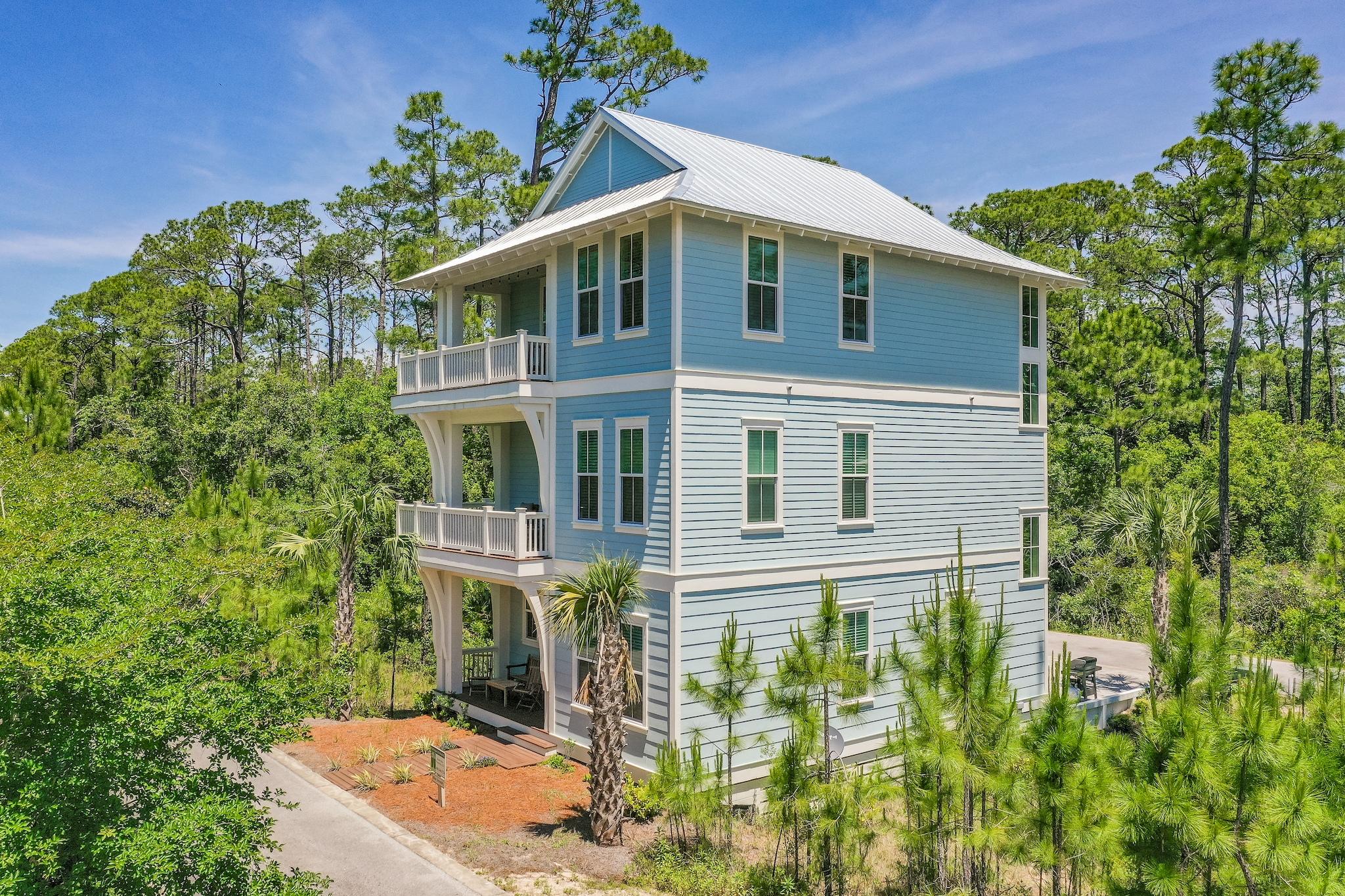TREETOP VILLAGE - Residential