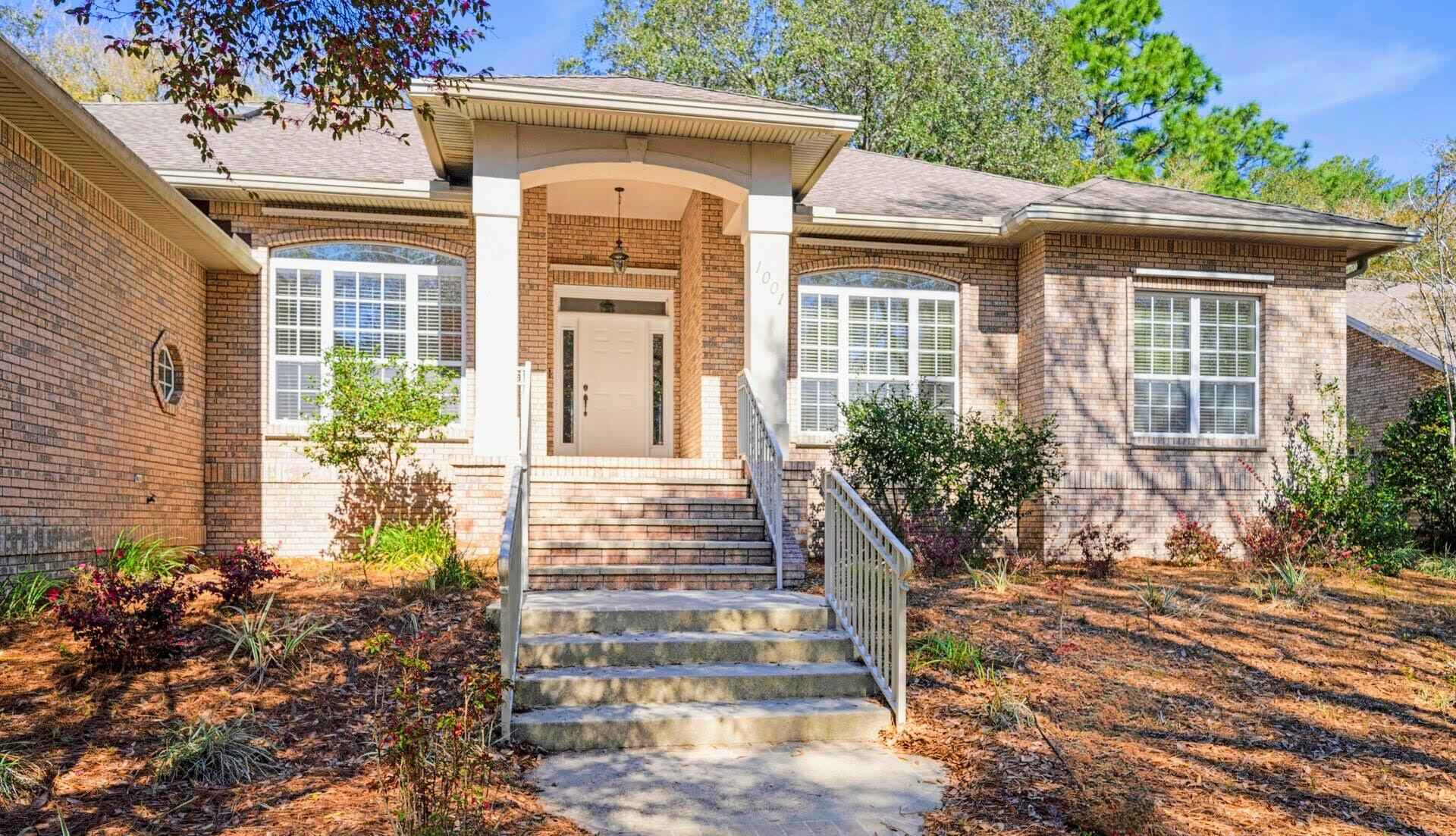 ROCKY BAYOU COUNTRY CLUB ESTATES 1, LAKE WAY VILLAS II - Residential