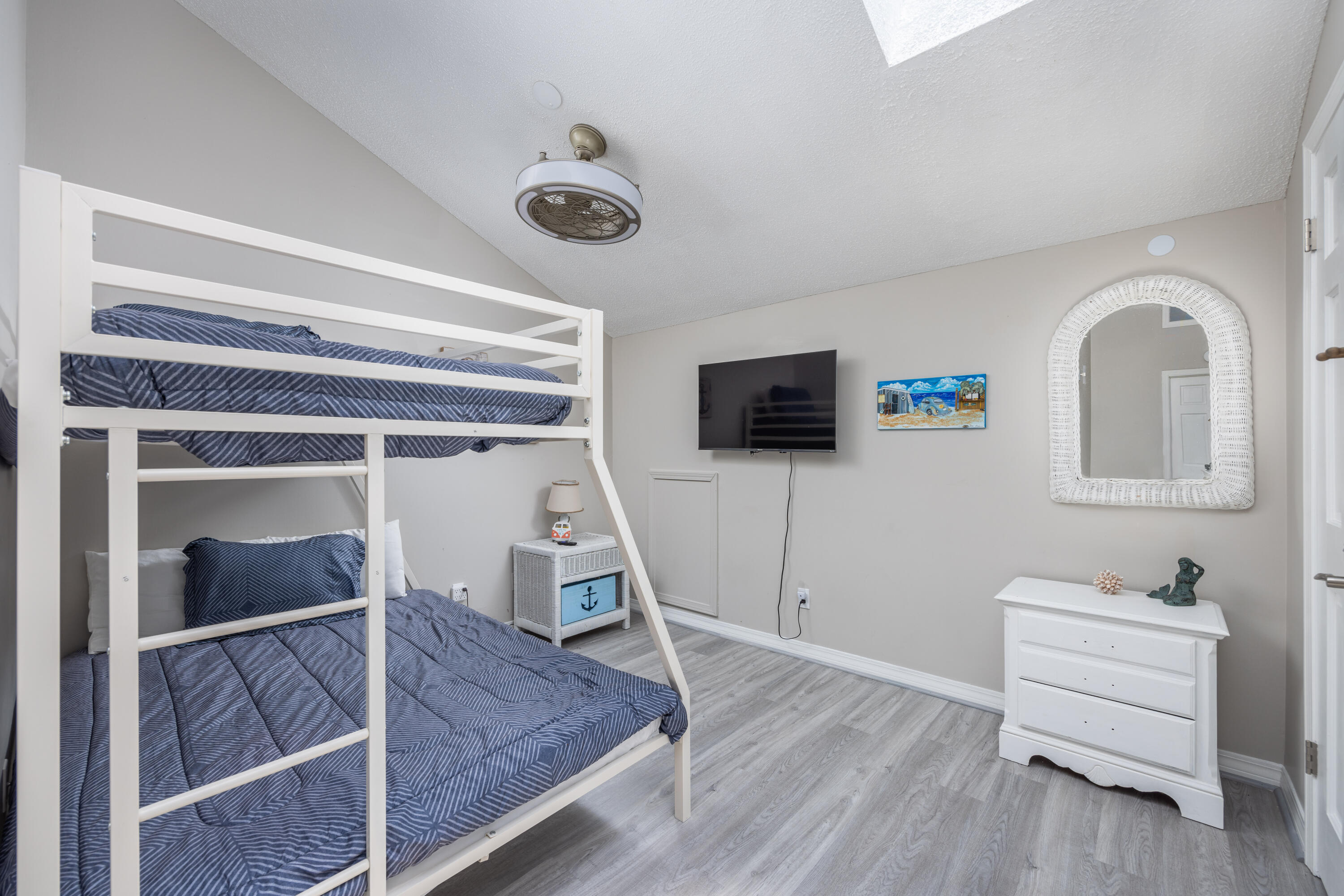 St. Thomas Square - Residential