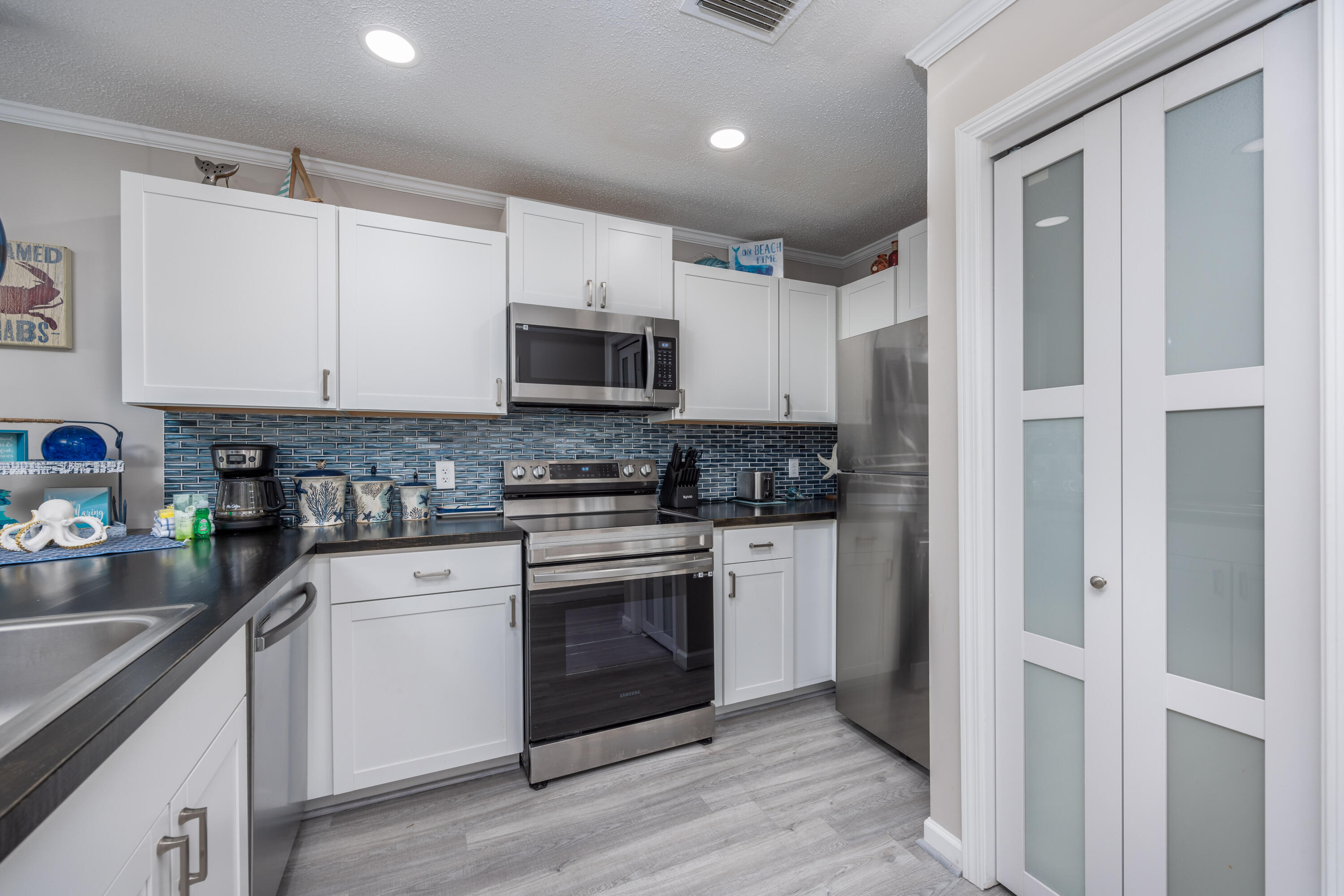 St. Thomas Square - Residential