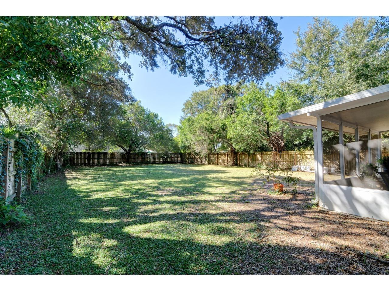 JACKS S/D - Residential