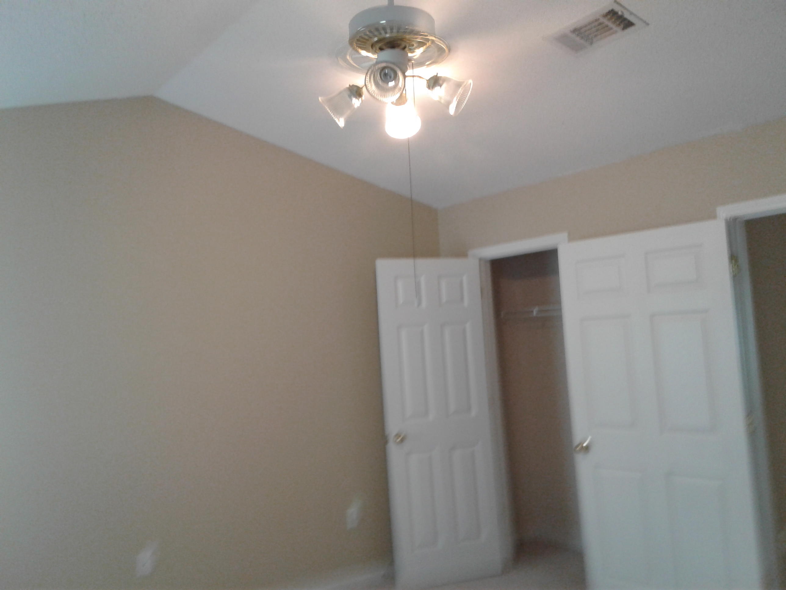 ROLLING PINES - Residential Lease