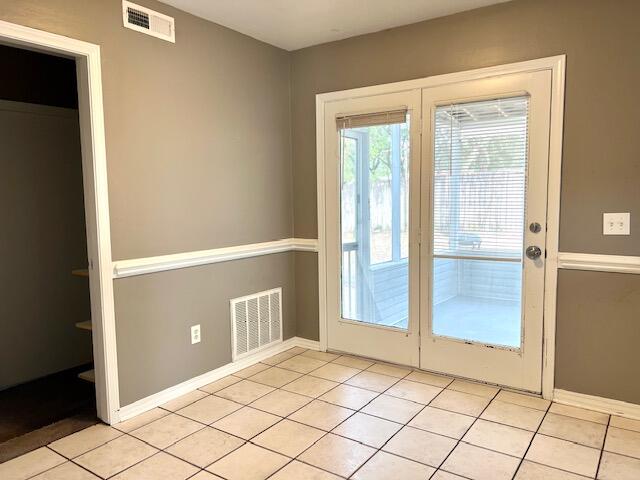 CANDLEWOOD VILLAGE - Residential Lease