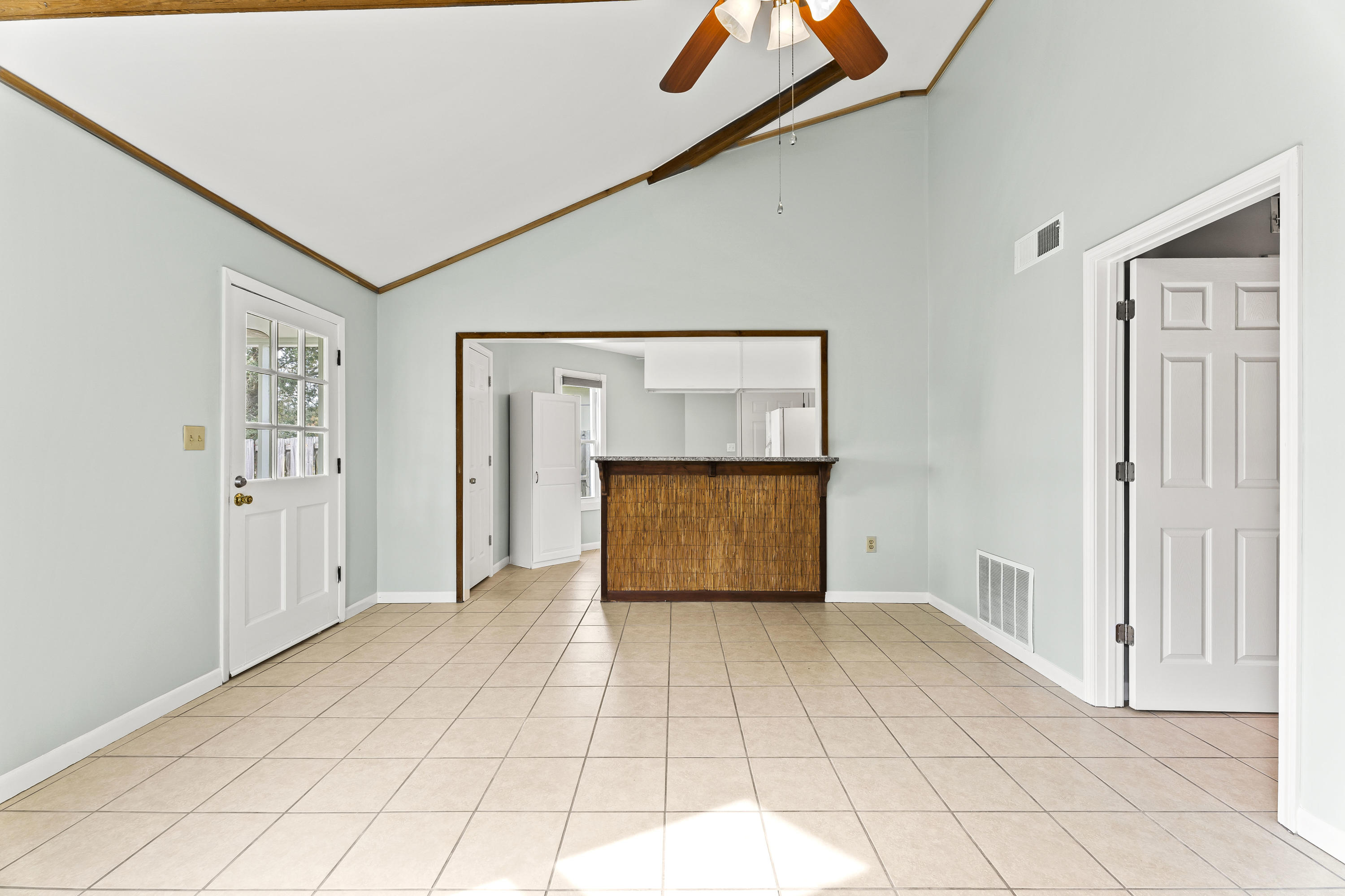 RIVIERA BEACH - Residential