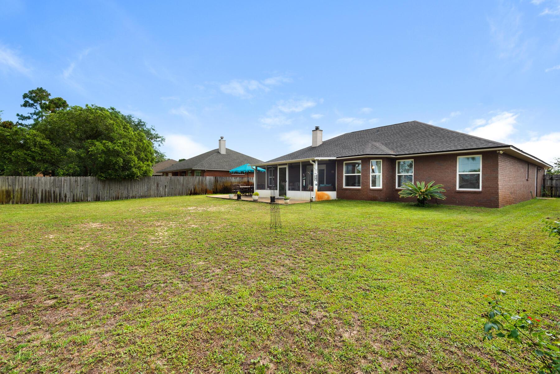 MELISSA OAKS - Residential