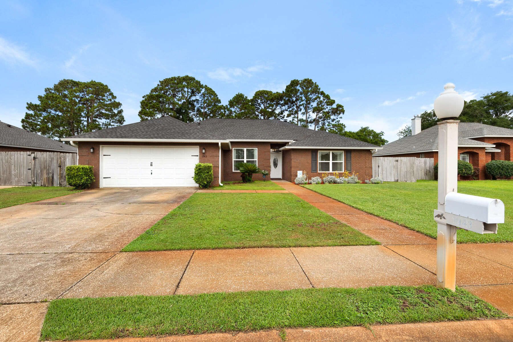 MELISSA OAKS - Residential