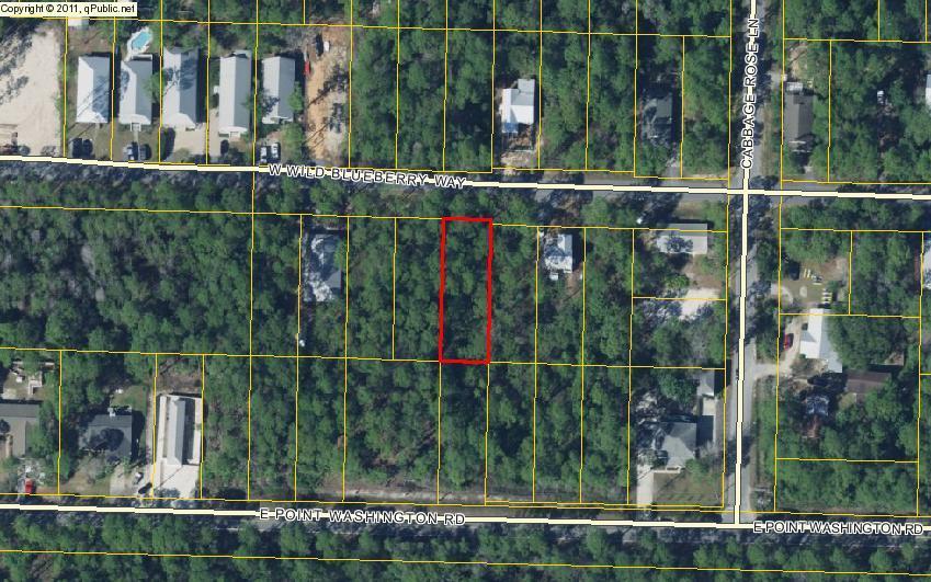 Beautiful lot, close to public BAY access, with gorgeous trees, ready to build your dream home!! Subdivision is restricted by deed no mobile homes.