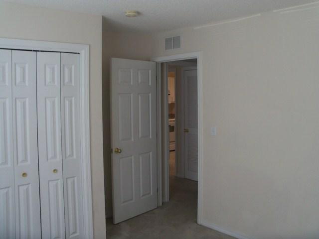COLLEGE COURT 1ST ADDN - Residential Lease