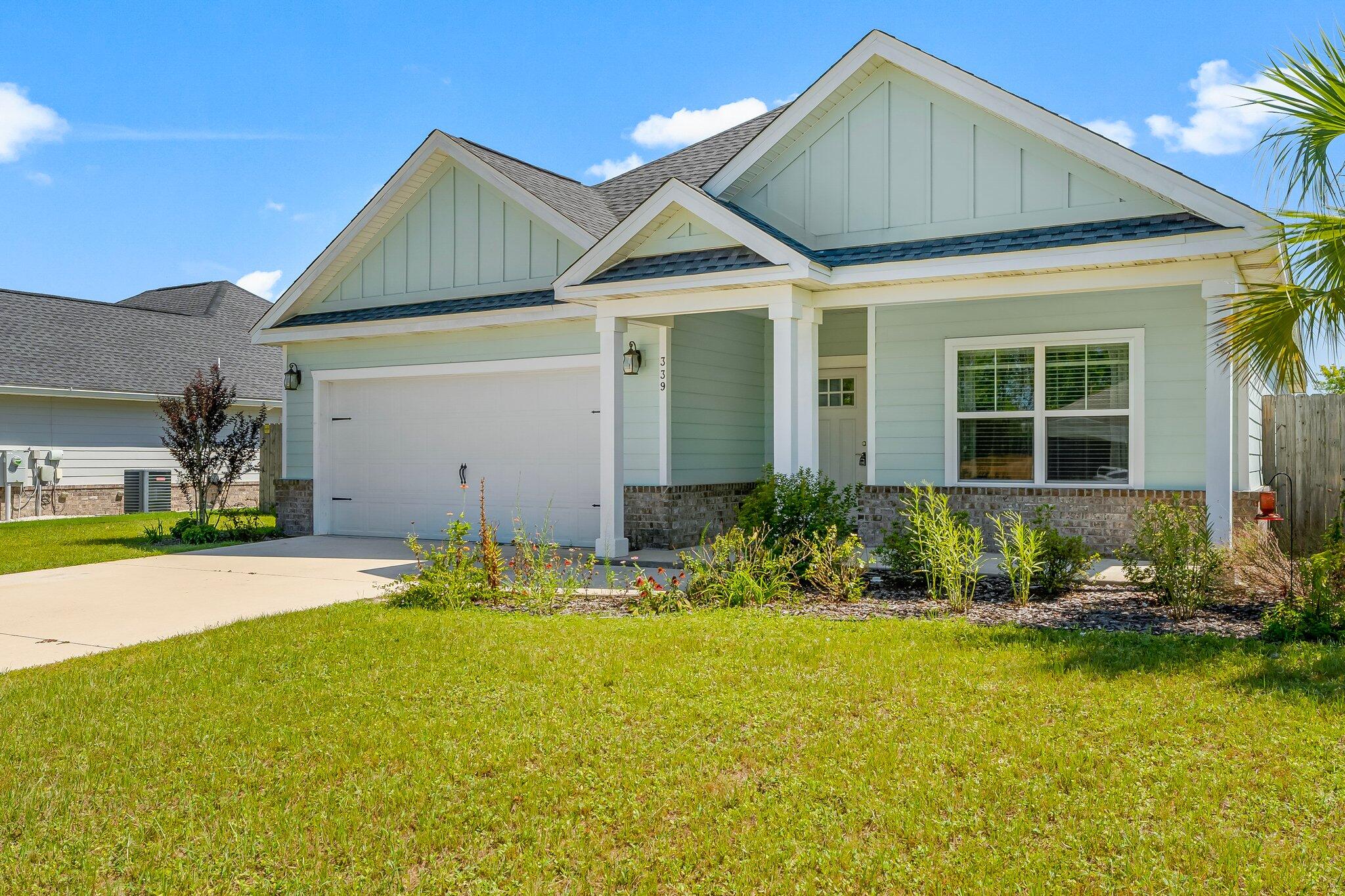 CROSS CREEK - Residential Lease