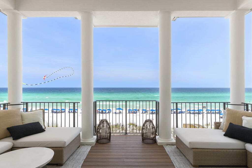 DESTINY BY THE SEA - Residential