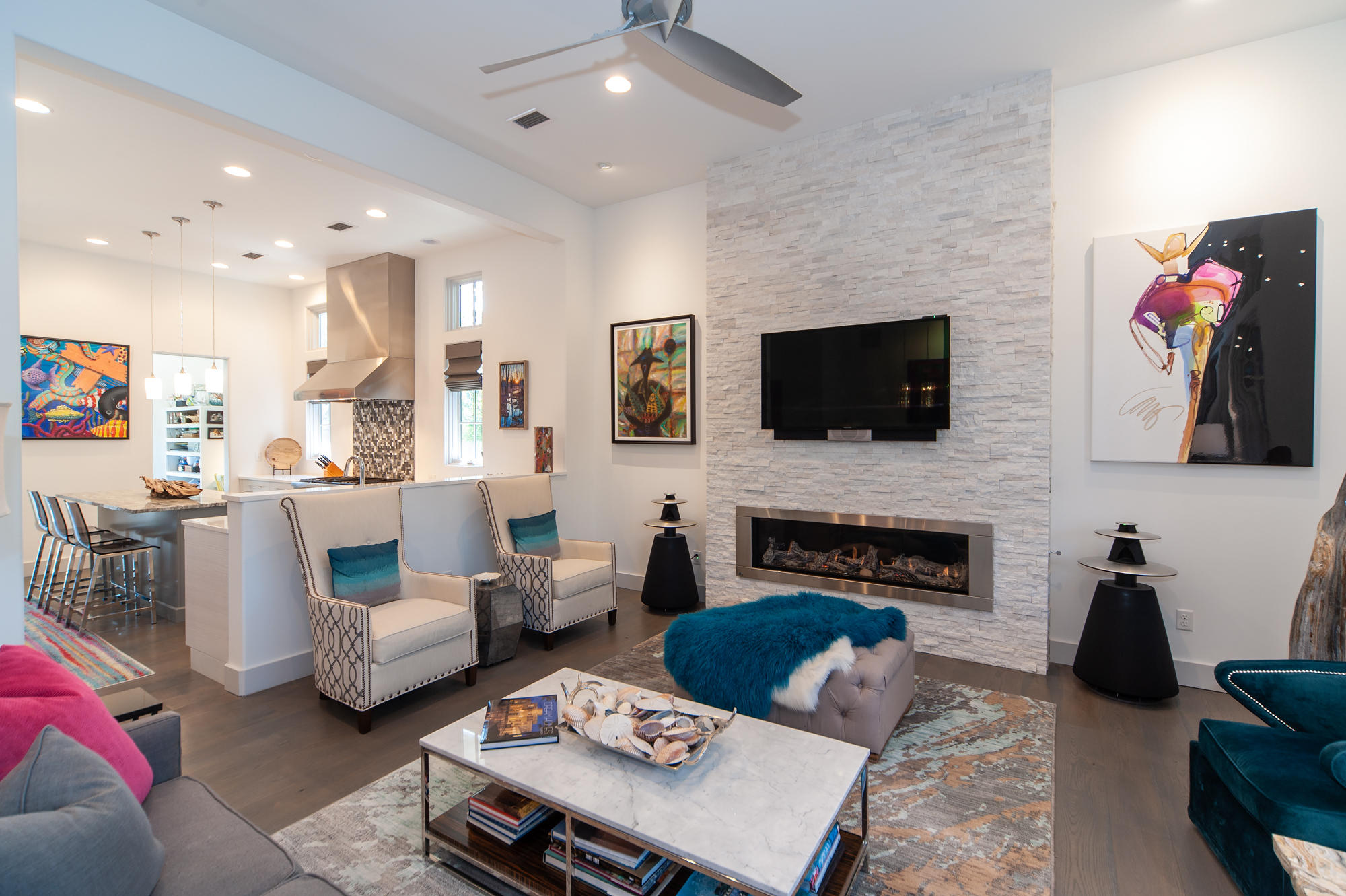 RETREAT THE - Residential
