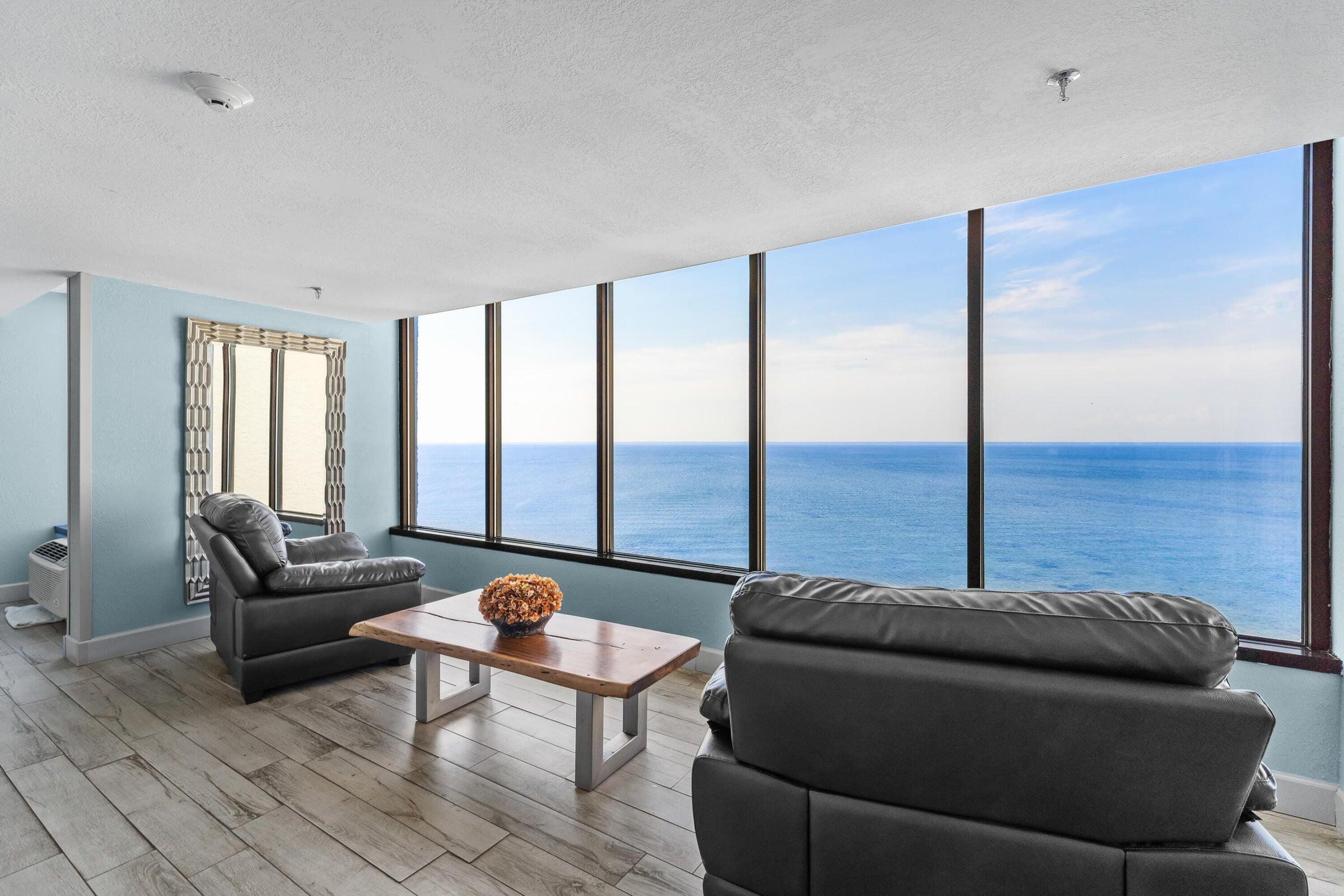 BAYSIDE CONDO SANDESTIN - Residential