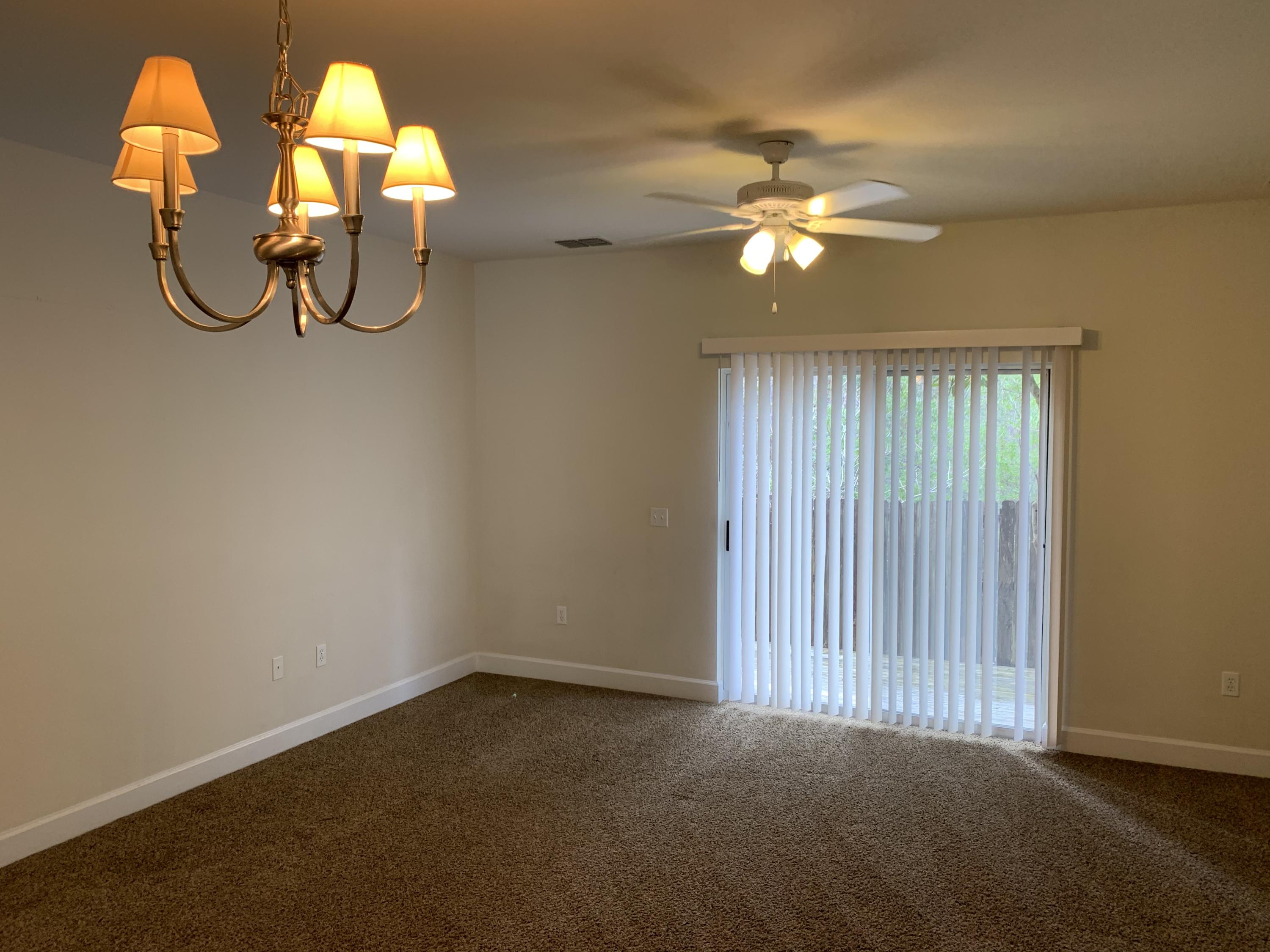 PALMS OF FREEPORT - Residential Lease