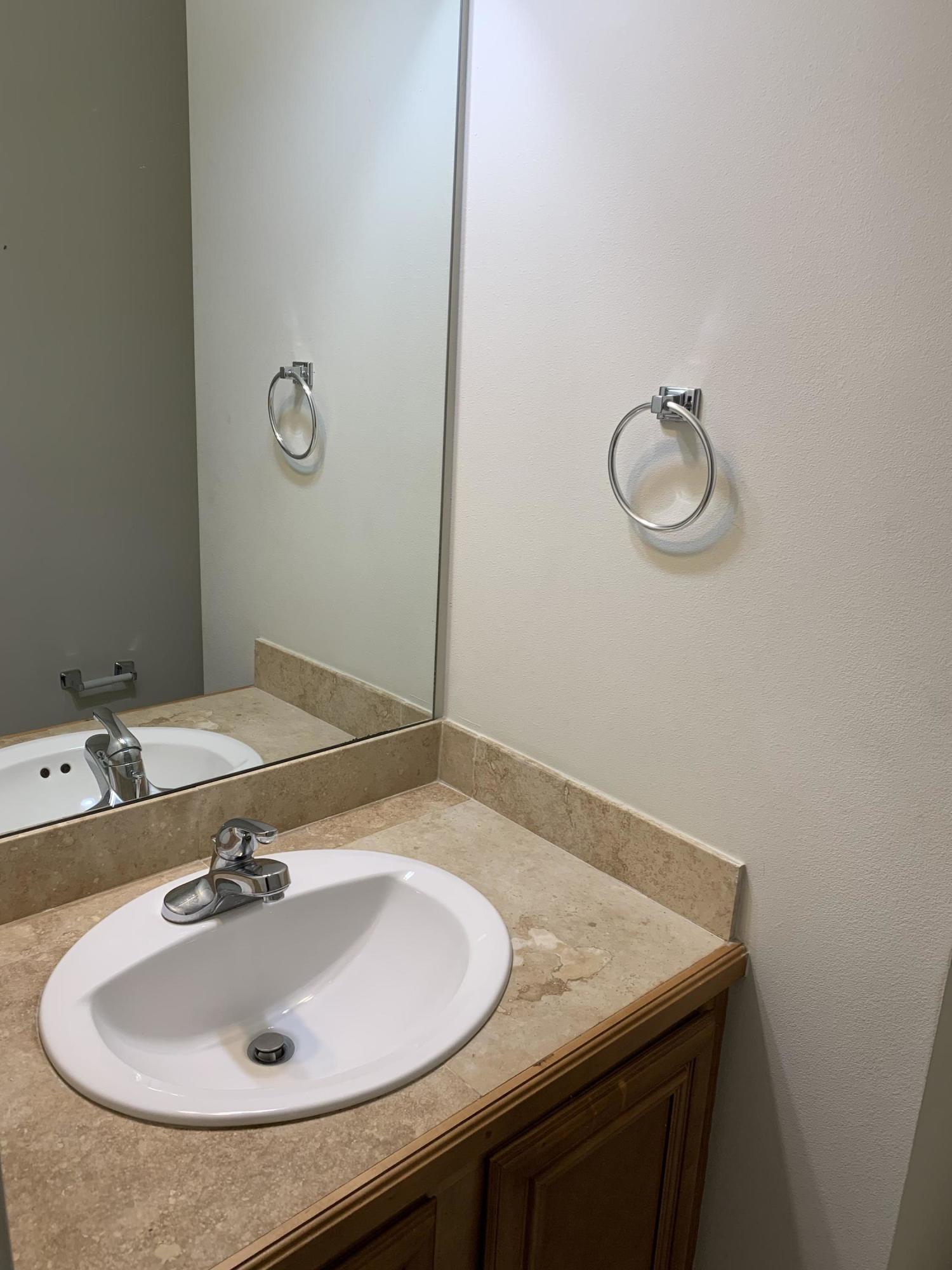 PALMS OF FREEPORT - Residential Lease