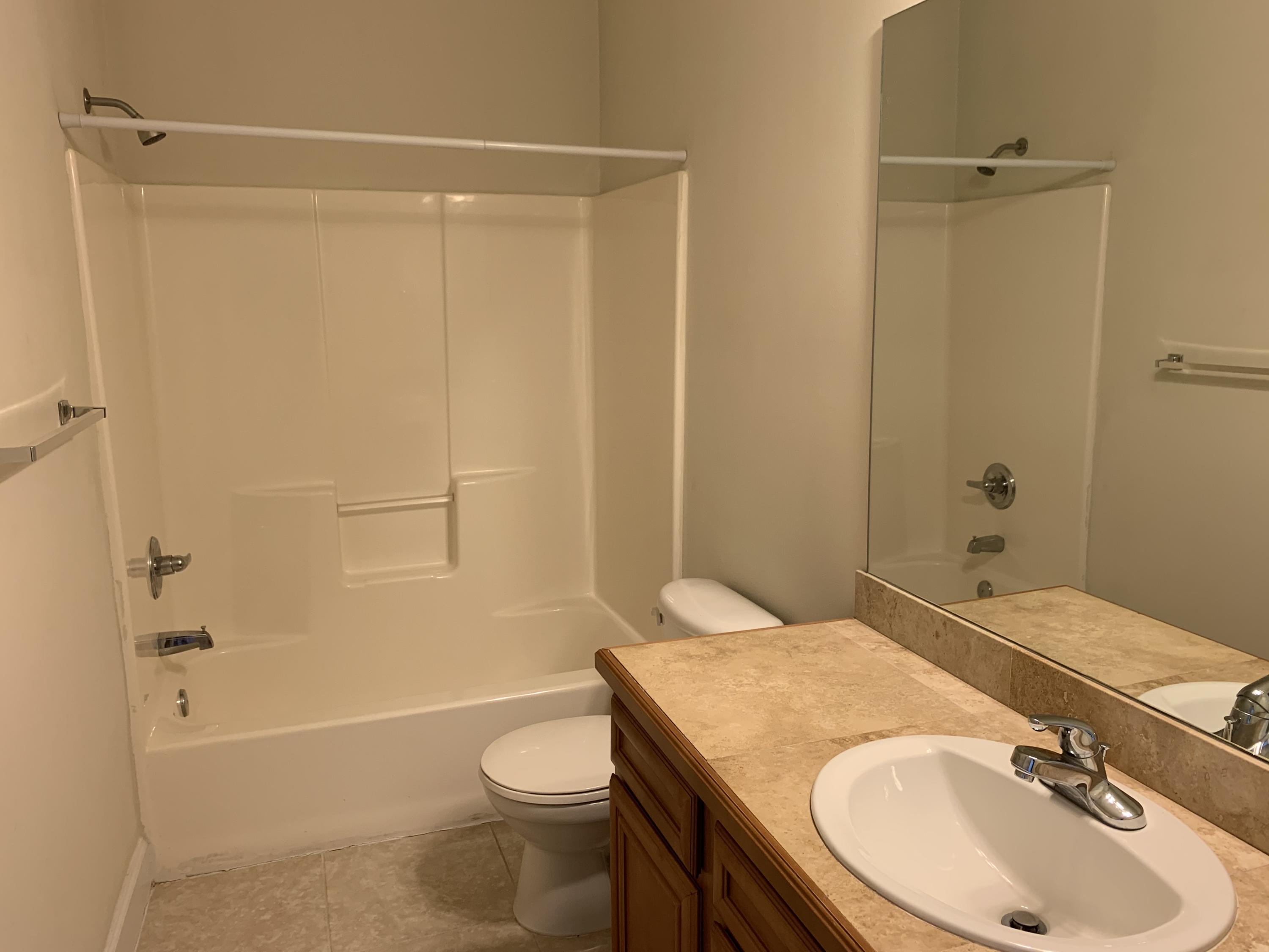 PALMS OF FREEPORT - Residential Lease
