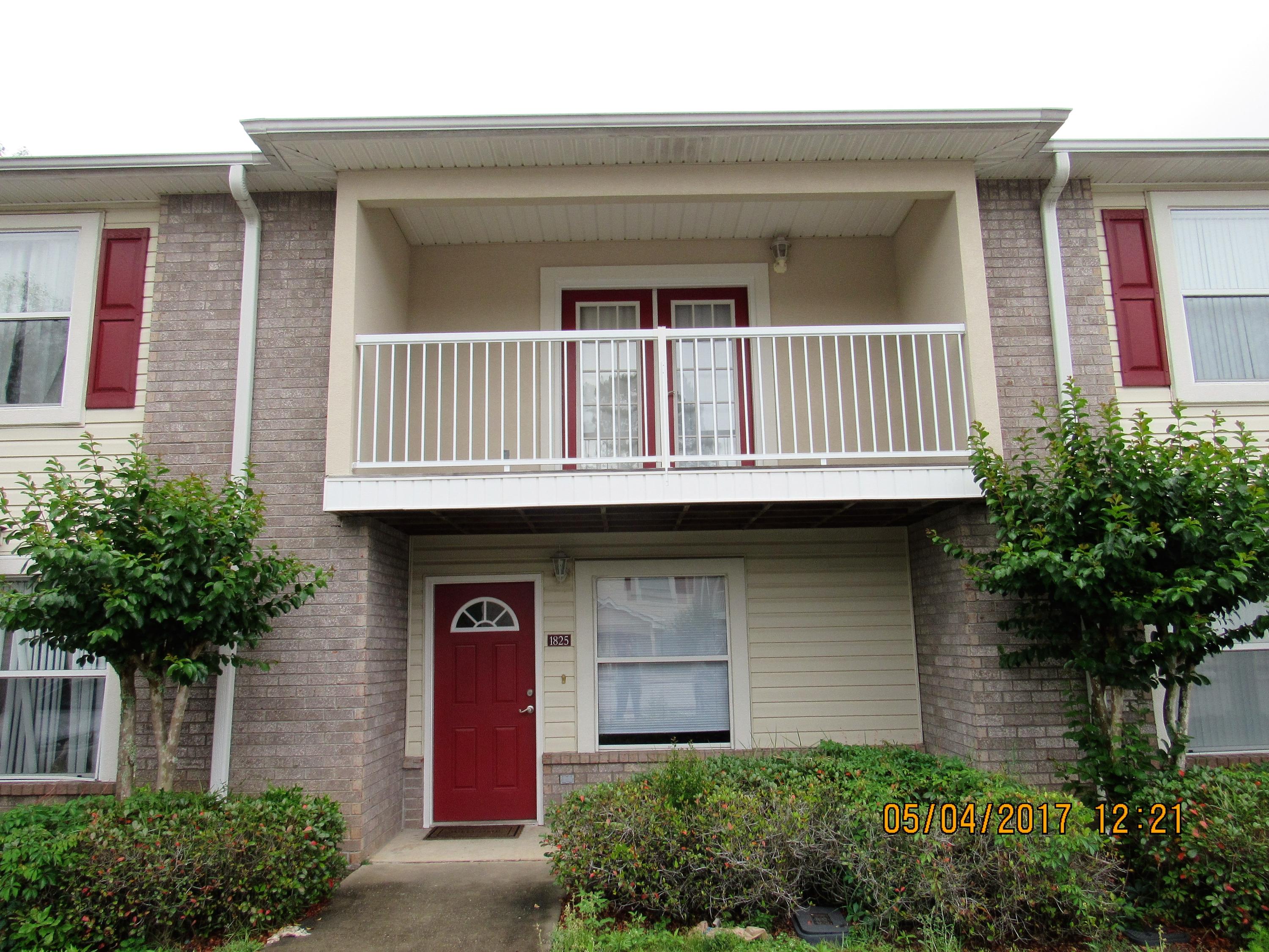 AVAILABLE NOW!!! Super cute and well maintained 2 bedroom, 1.5 bath town home in a great location -- just minutes from the EOD school and Eglin AFB. The bedrooms are upstairs, and french doors lead from the master to the master balcony. Downstairs features the living room and spacious kitchen/dining combo, a half bath, and tile flooring. There is also a nice utility closet for washer/dryer and storage. The back porch is perfect for grilling or relaxing. There is a pool onsite. Tenants pay utilities. No pets (per association) & no inside smoking.