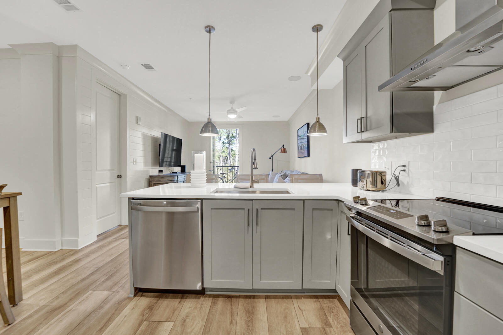 Pinewood 30A - Residential
