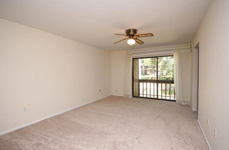 HIDDEN COVE T/H - Residential Lease