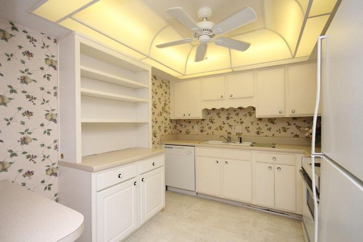 HIDDEN COVE T/H - Residential Lease