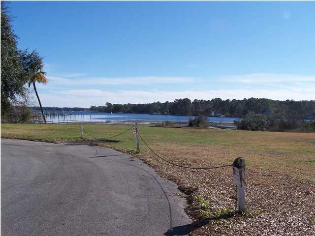 SPANISH TRACE UNIT 1 - Residential Lease