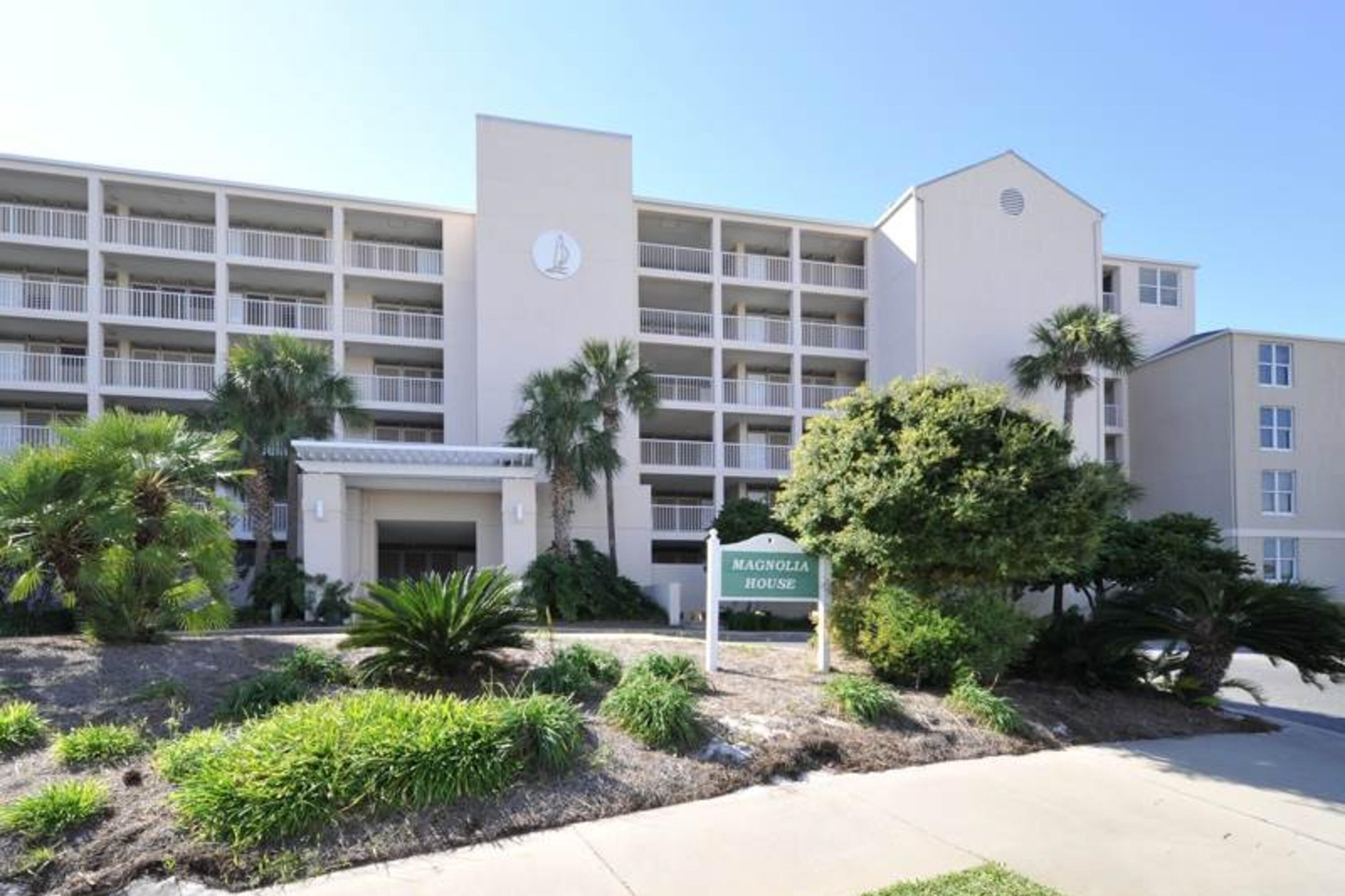 MAGNOLIA HOUSE (DESTIN POINTE) - Residential