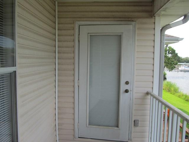 METES & BOUNDS - Residential Lease