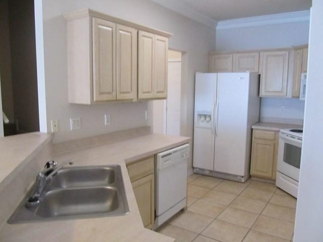 METES & BOUNDS - Residential Lease
