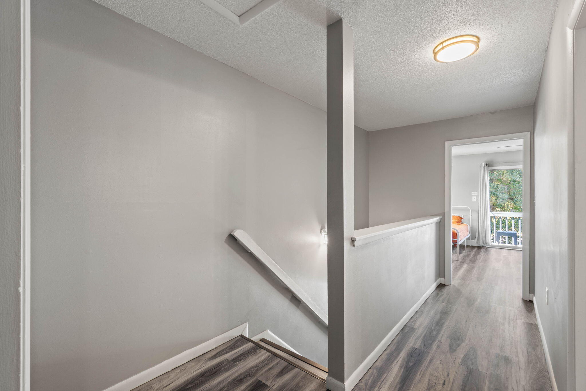 SCOTTWOOD - Residential