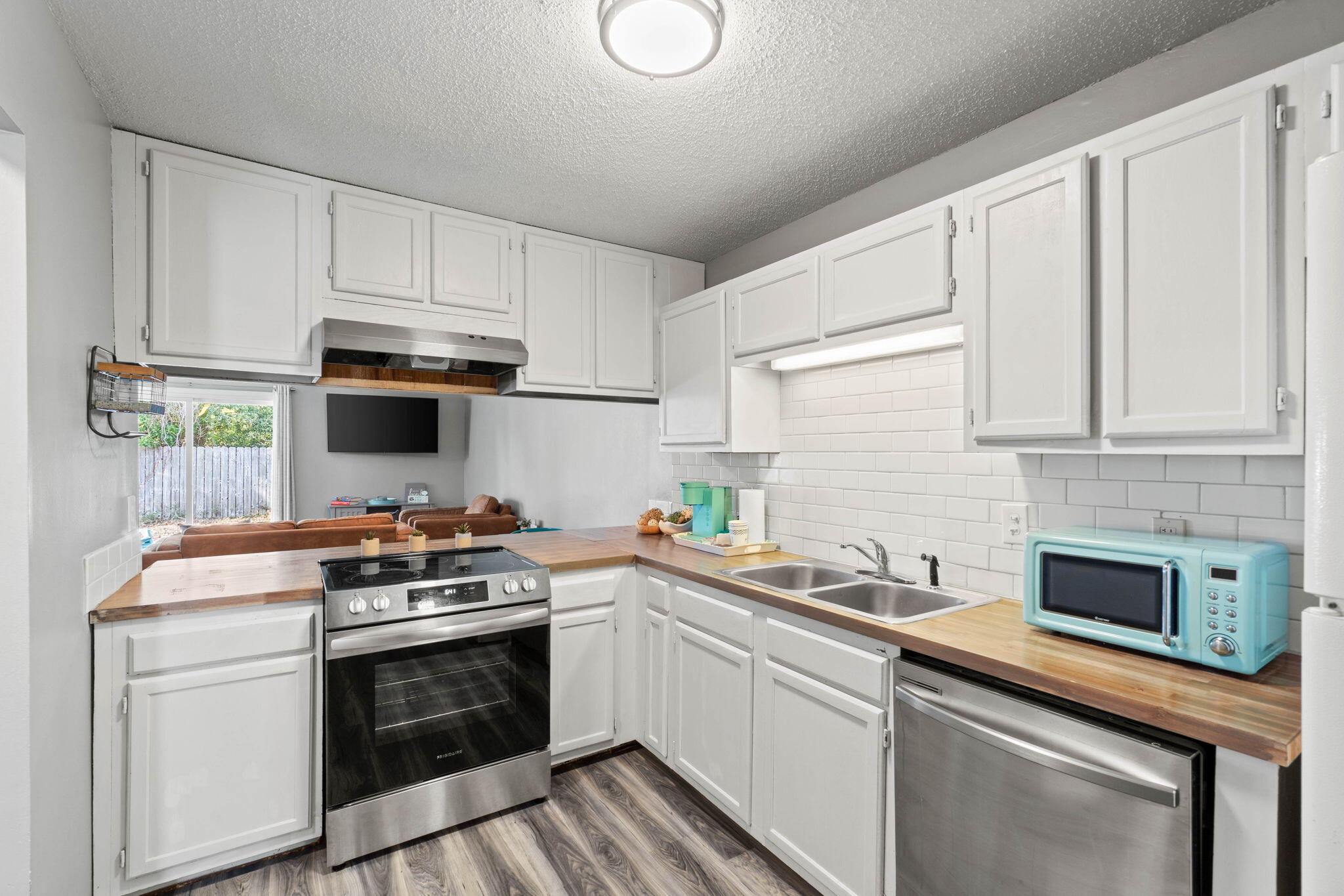 SCOTTWOOD - Residential