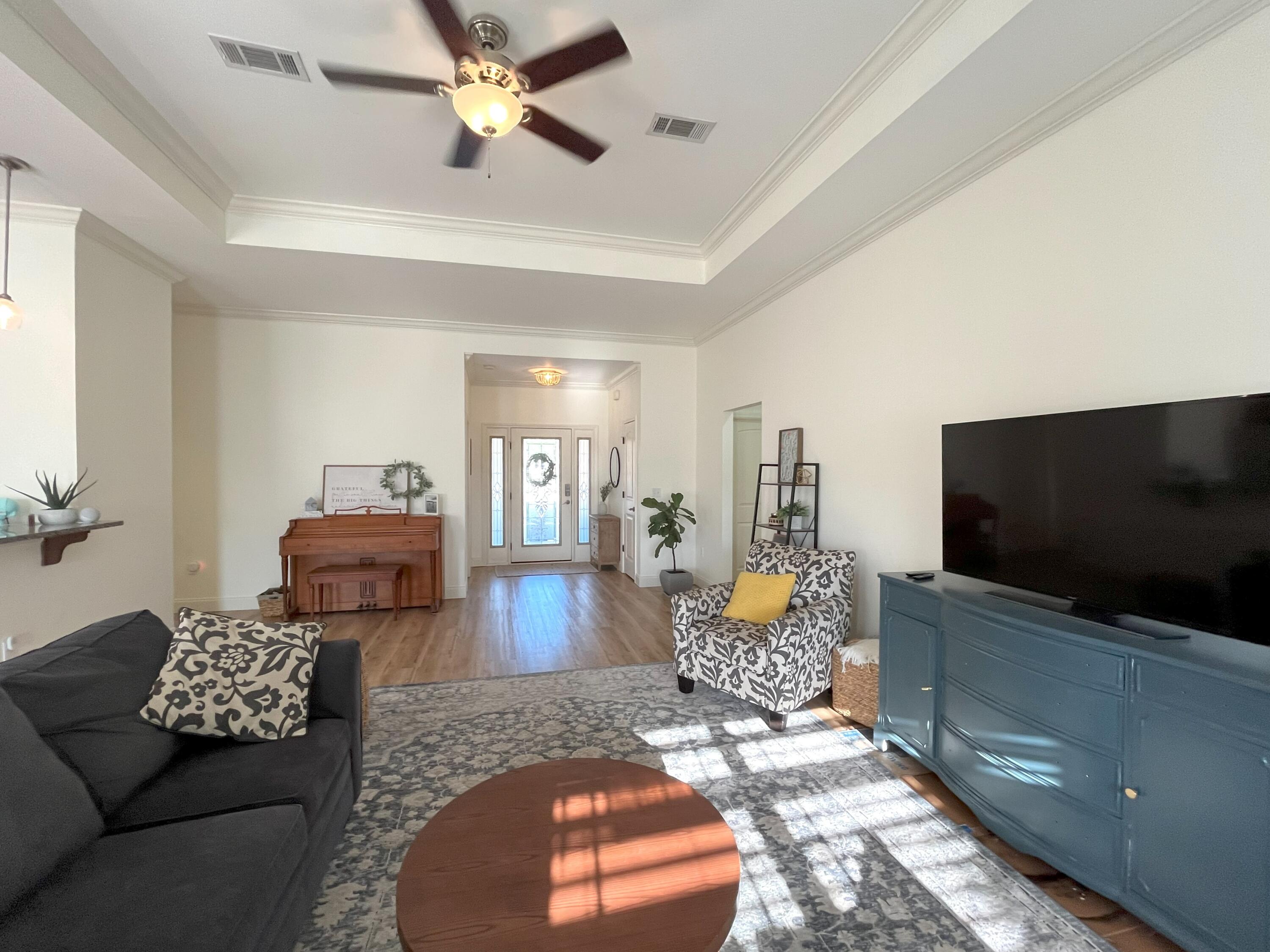 DUGGAN POND ESTATES - Residential Lease