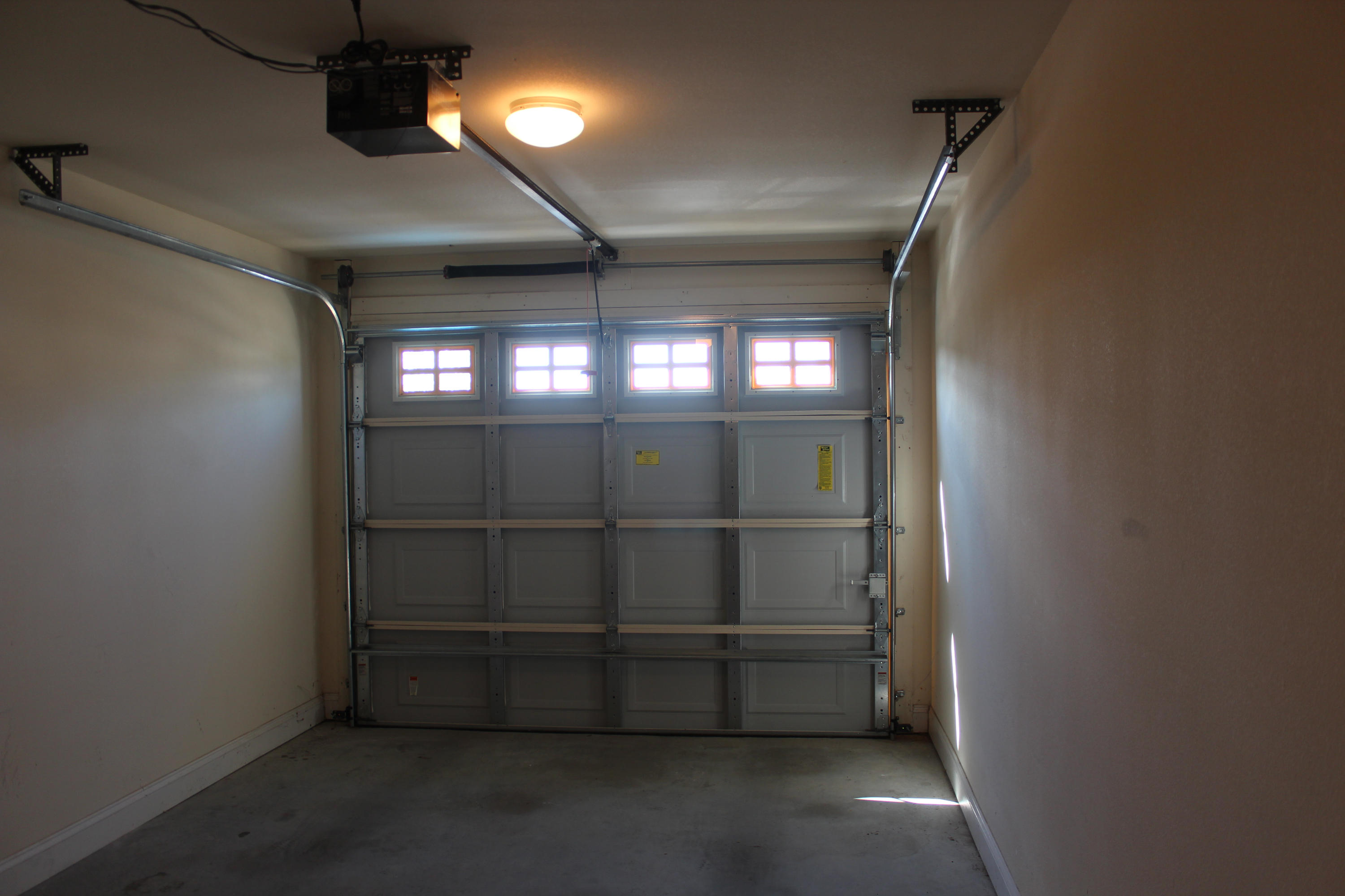 EAGLES LANDING S/D - Residential Lease