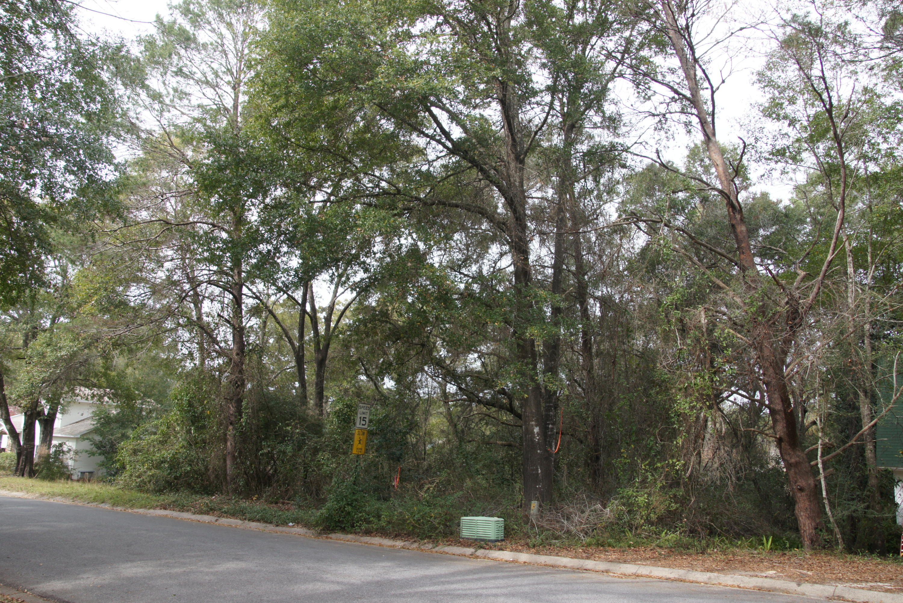 EDGEWATER VILLAGE - Land