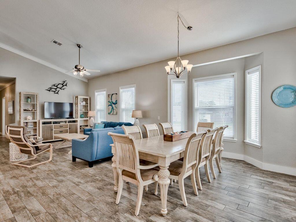 CRYSTAL BEACH - Residential