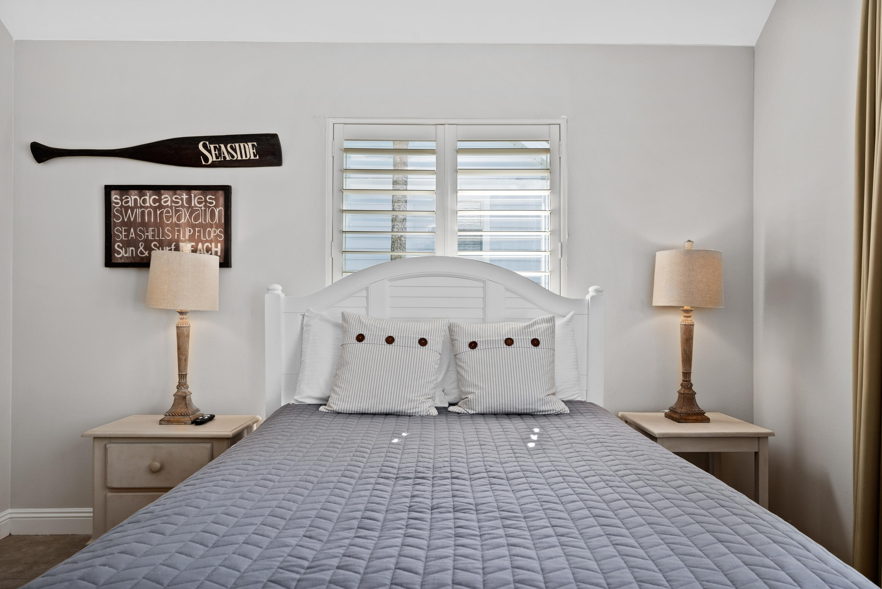 NANTUCKET COTTAGES - Residential
