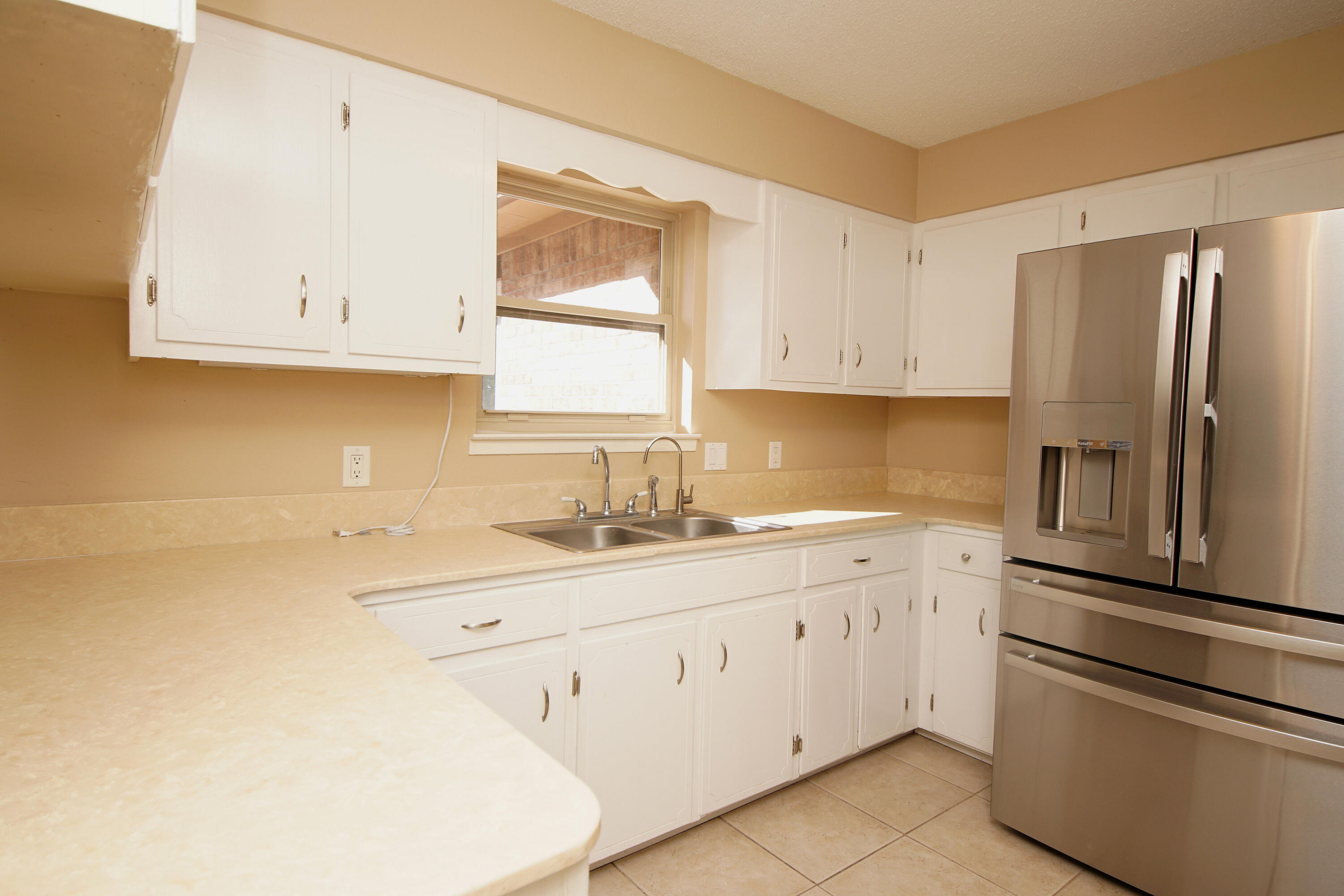 CARIBBEAN VILLAGE EAST 3 - Residential Lease