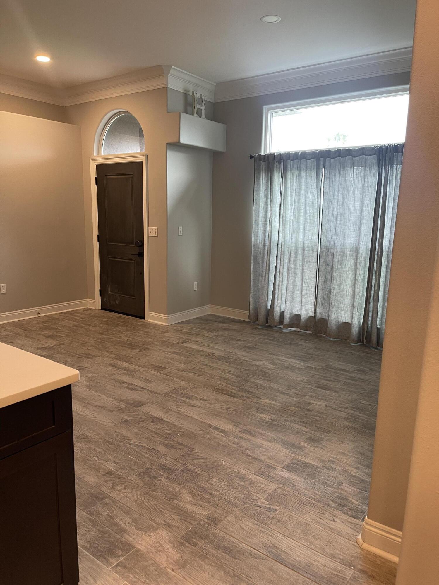 INDIAN WOODS - Residential Lease