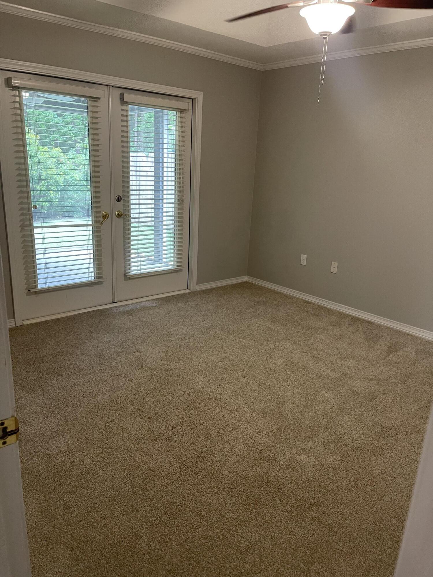 INDIAN WOODS - Residential Lease